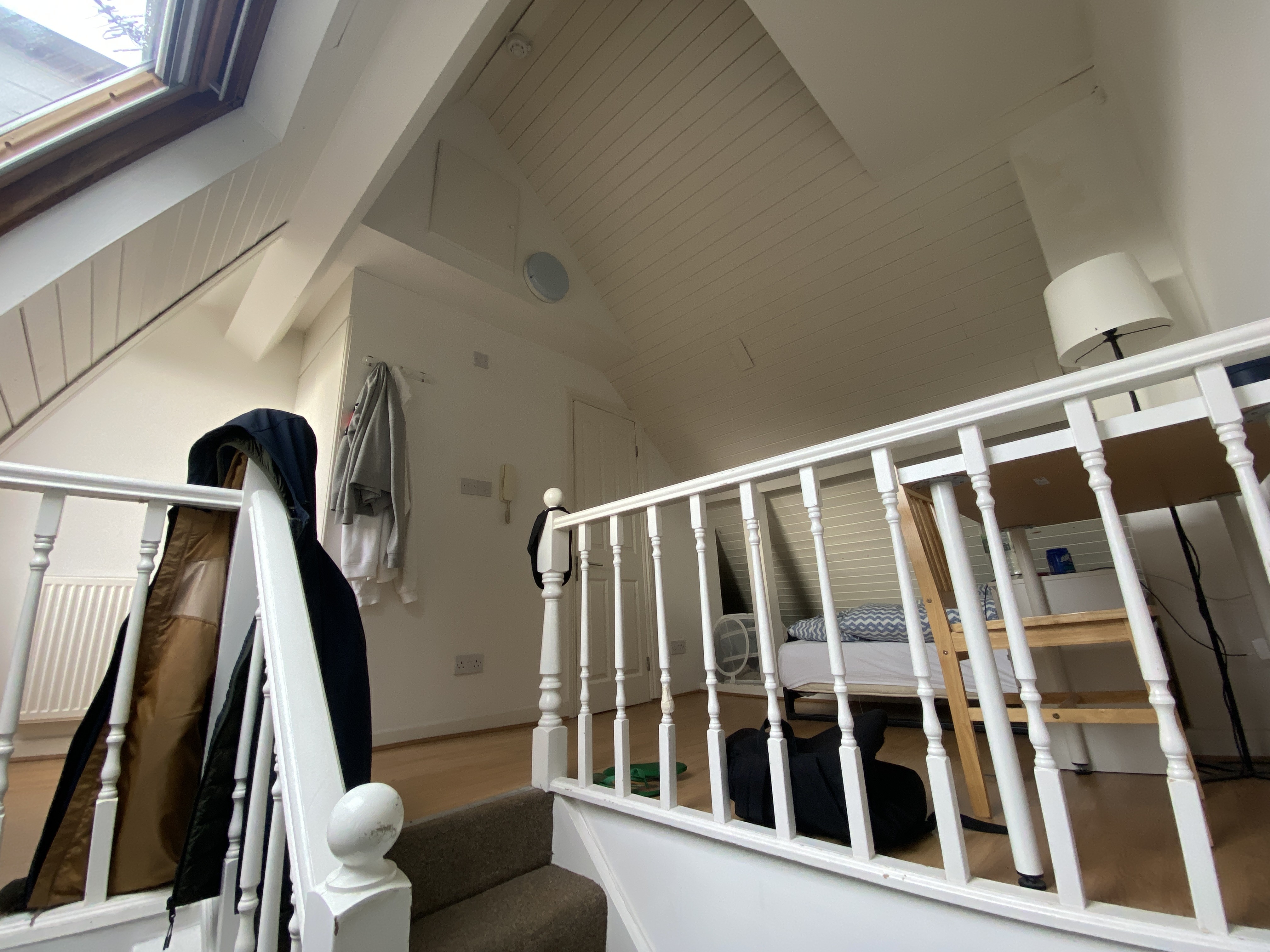 INVESTMENT - Freehold Mid Terrace Building