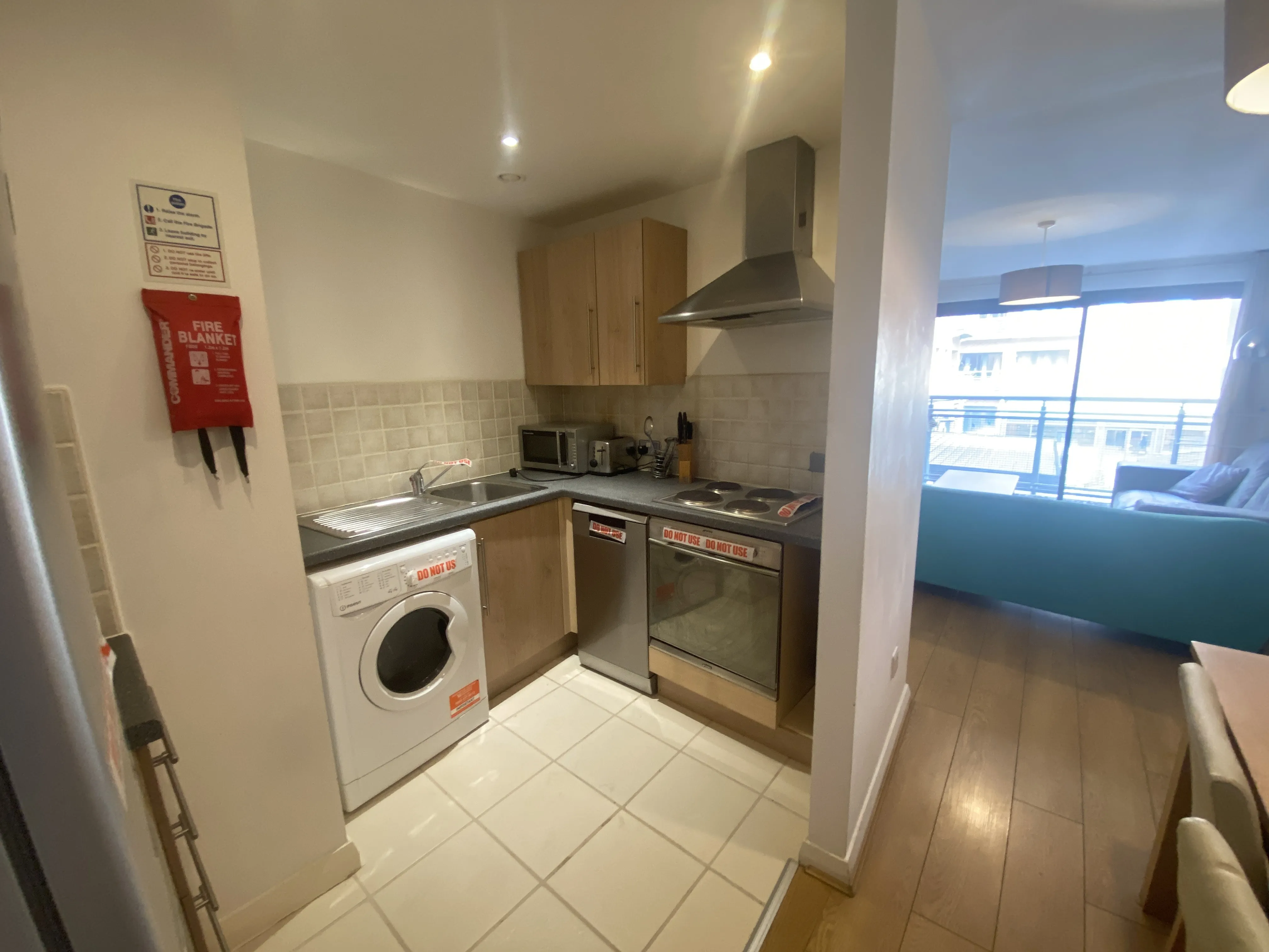 VACANT - Leasehold Self Contained First Floor Flat with Parking