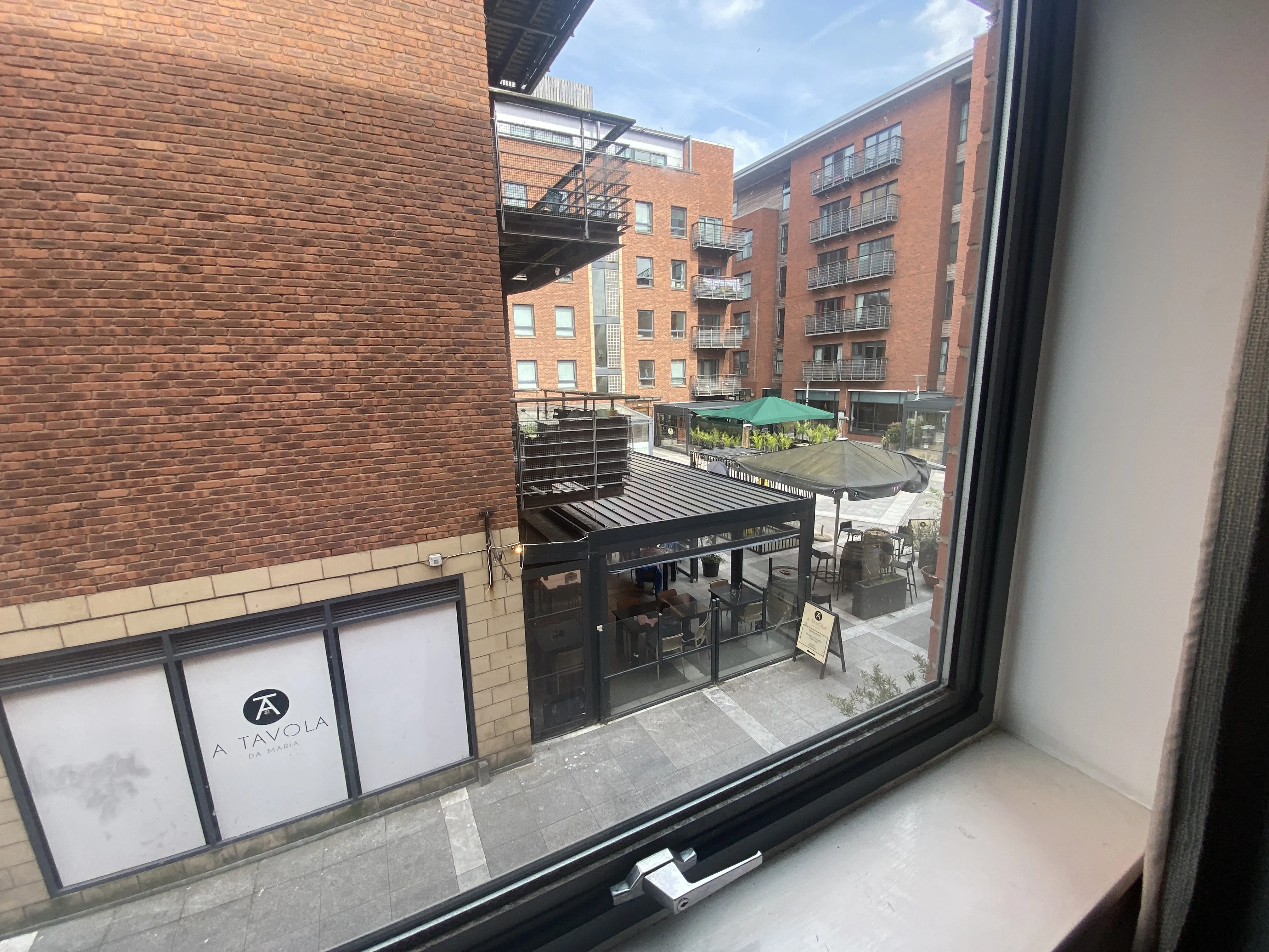 VACANT - Leasehold Self Contained First Floor Flat with Parking