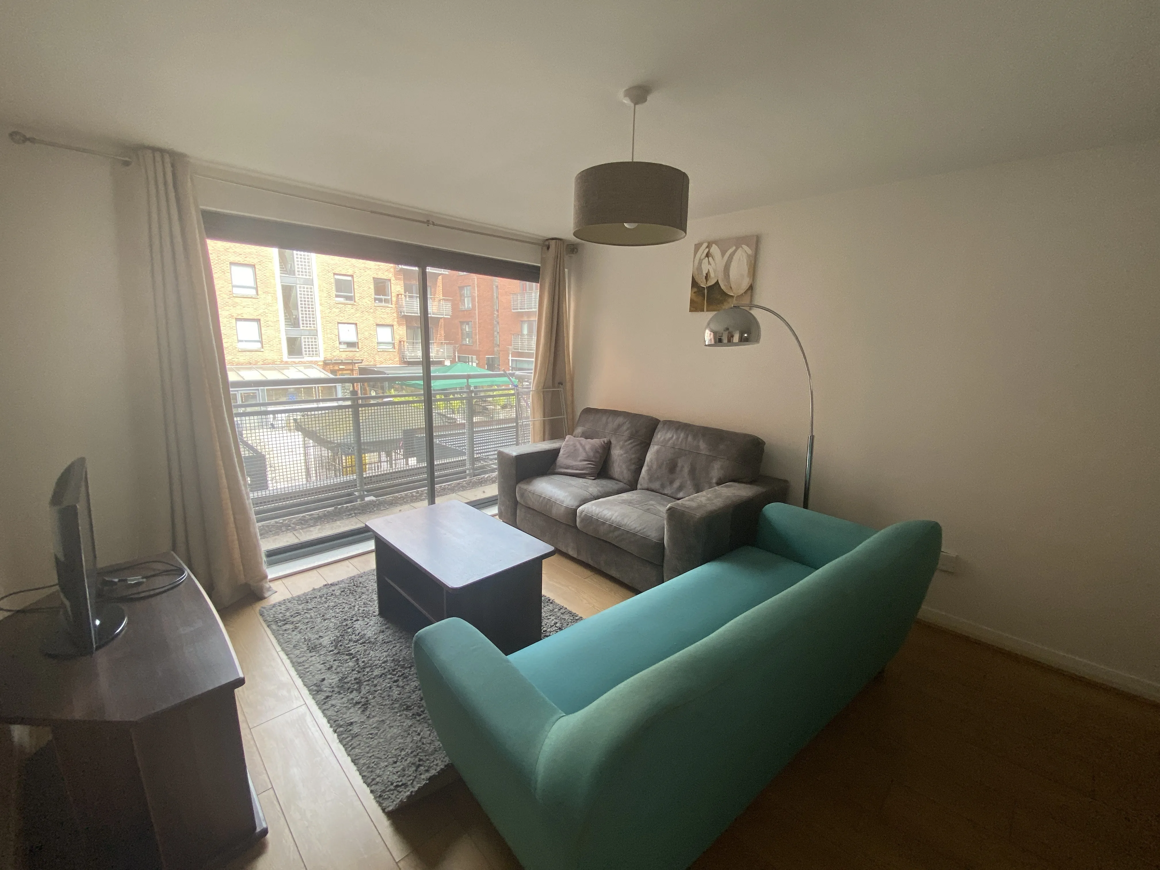 VACANT - Leasehold Self Contained First Floor Flat with Parking