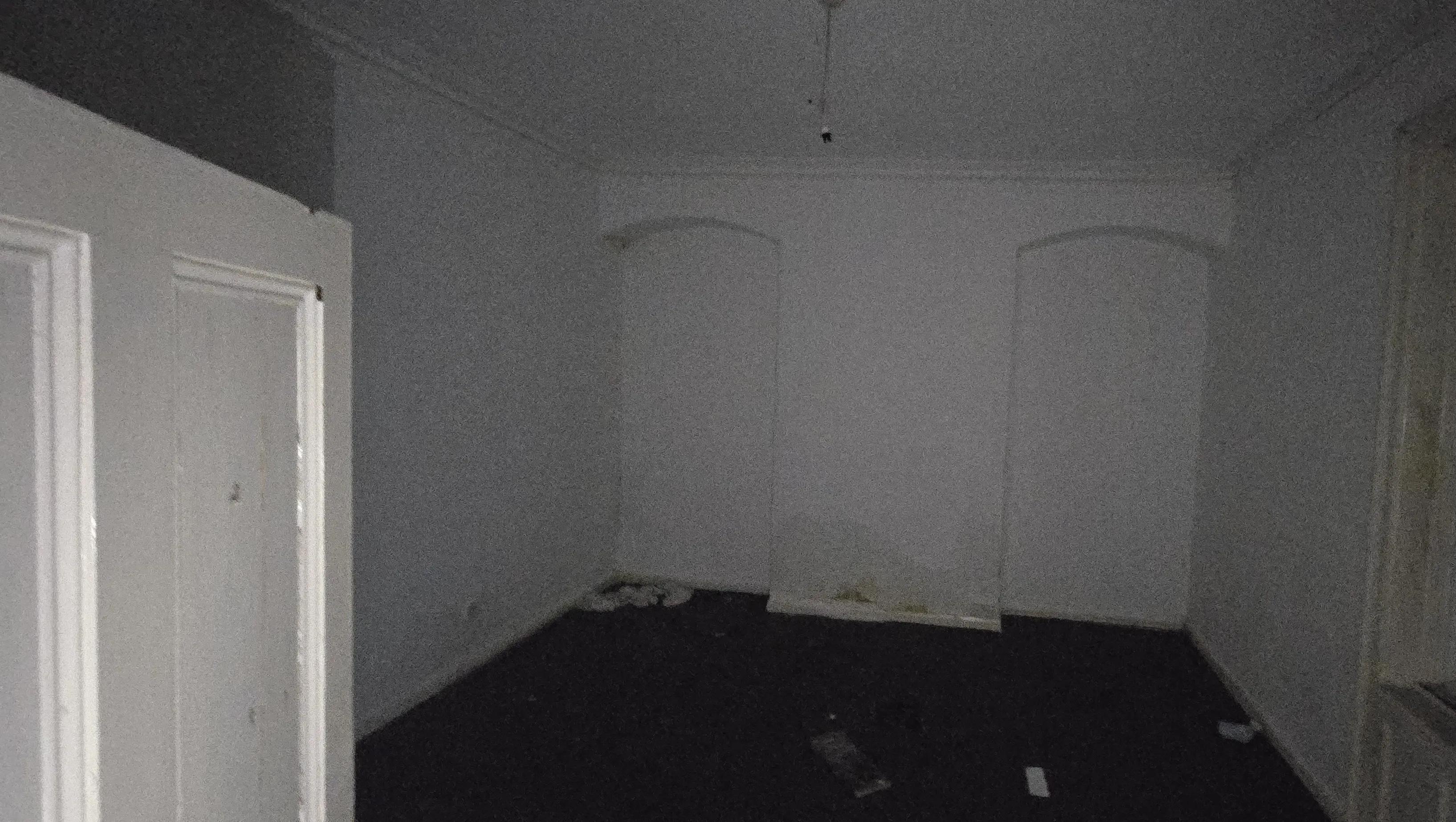 Freehold Mid Terrace Bungalow