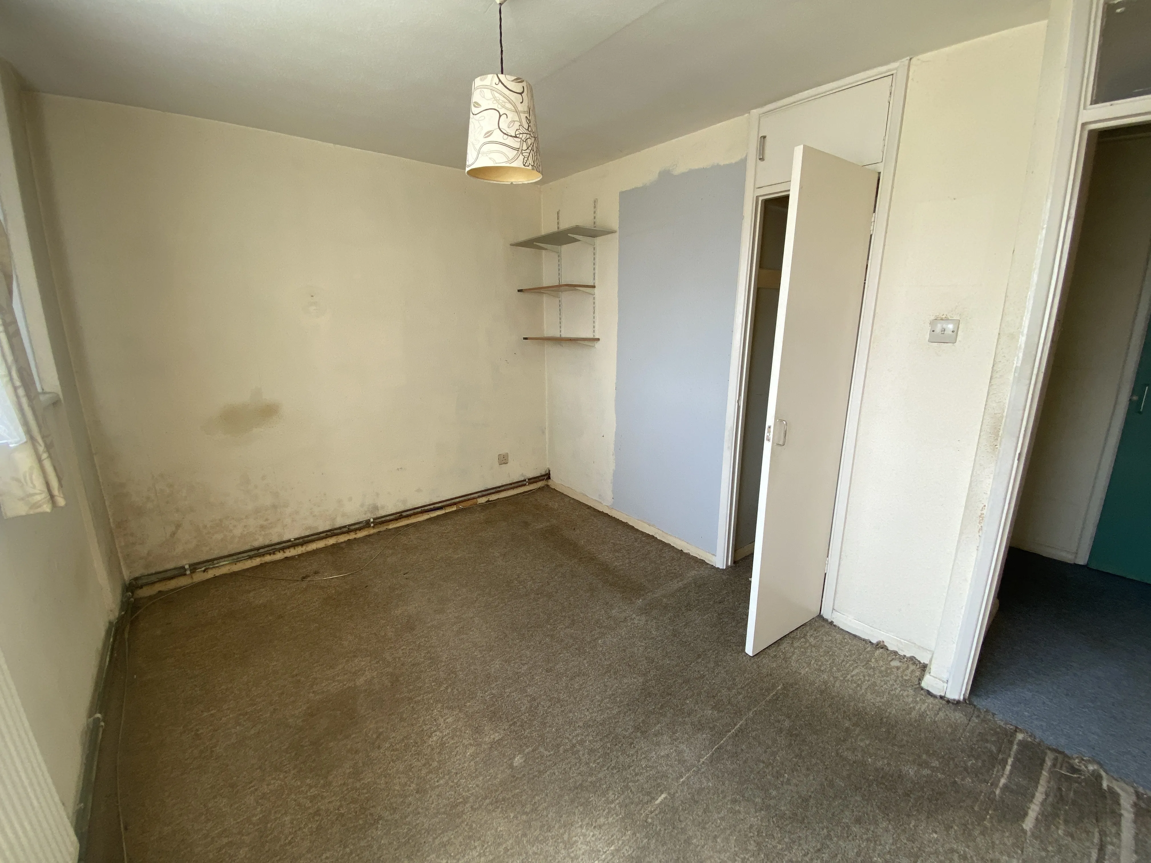 VACANT - Leasehold Self Contained Ground Floor Flat