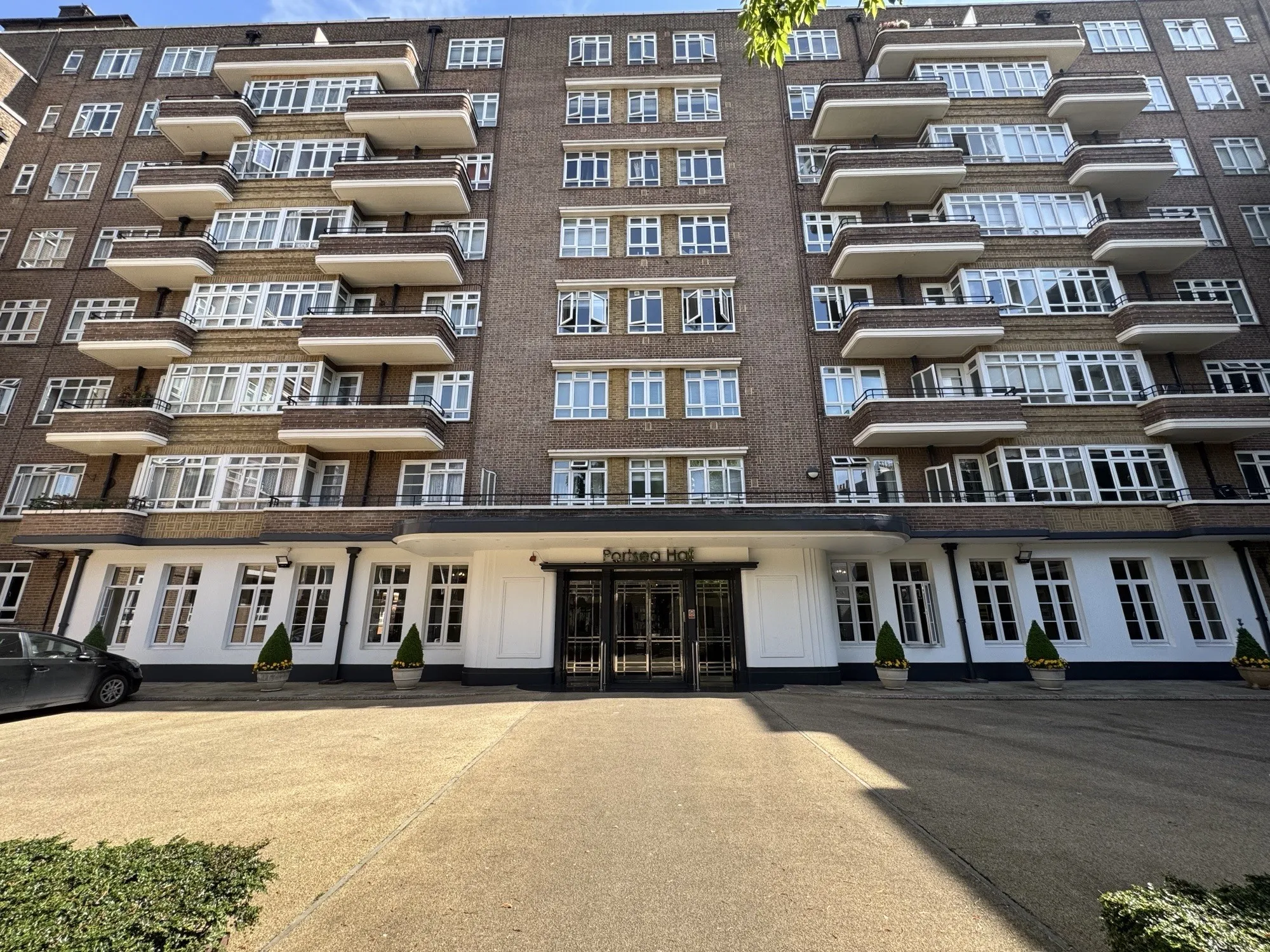 INVESTMENT - Leasehold Self Contained Second Floor Flat