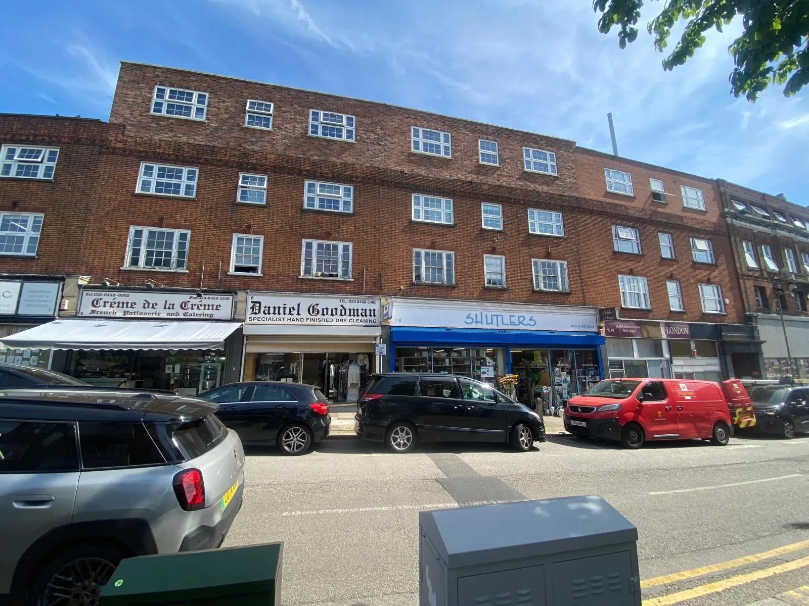 VACANT -  Long Leasehold Self Contained Purpose Built First Floor Flat
