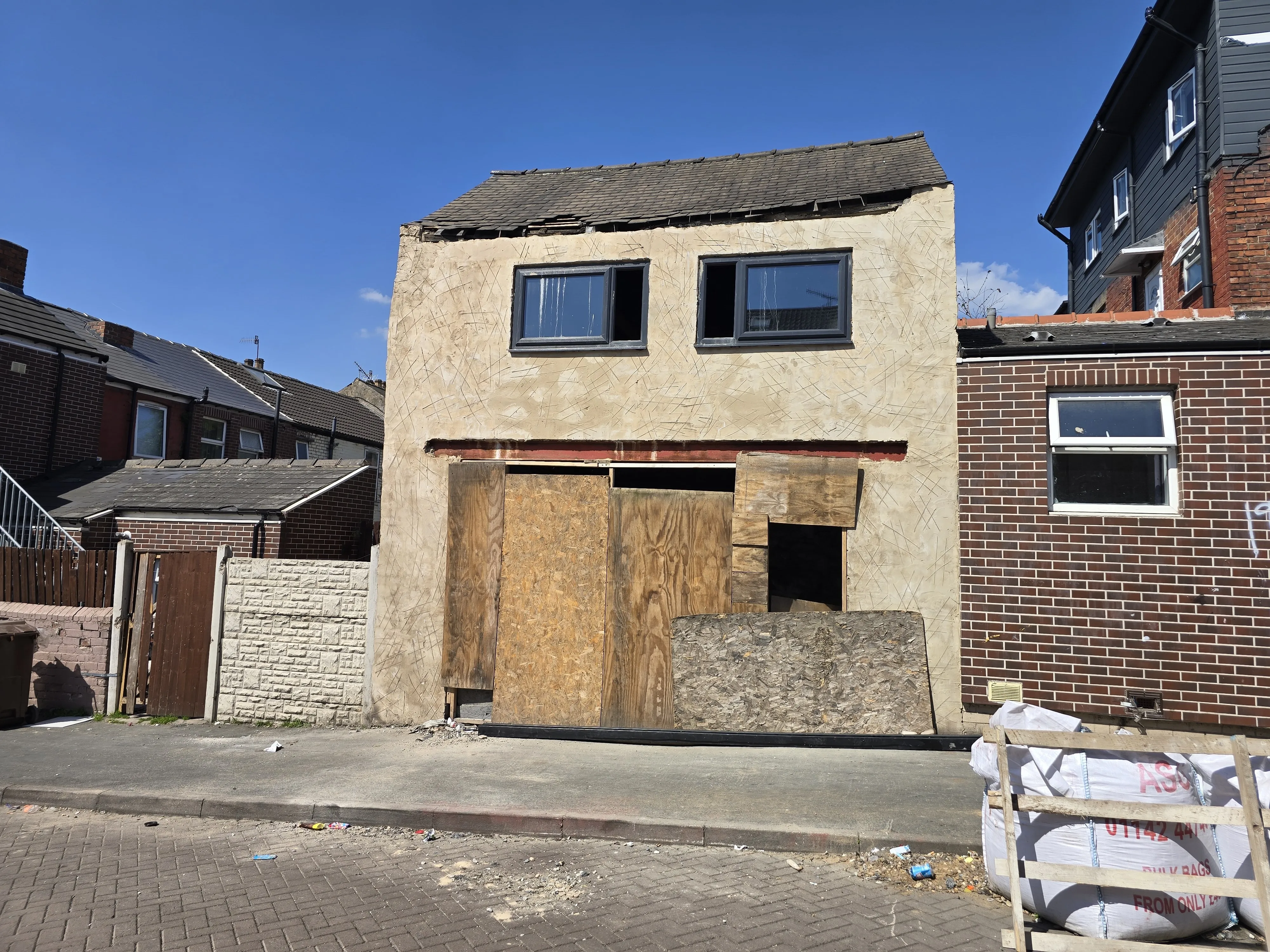VACANT - Long Leasehold Semi-Detached Building