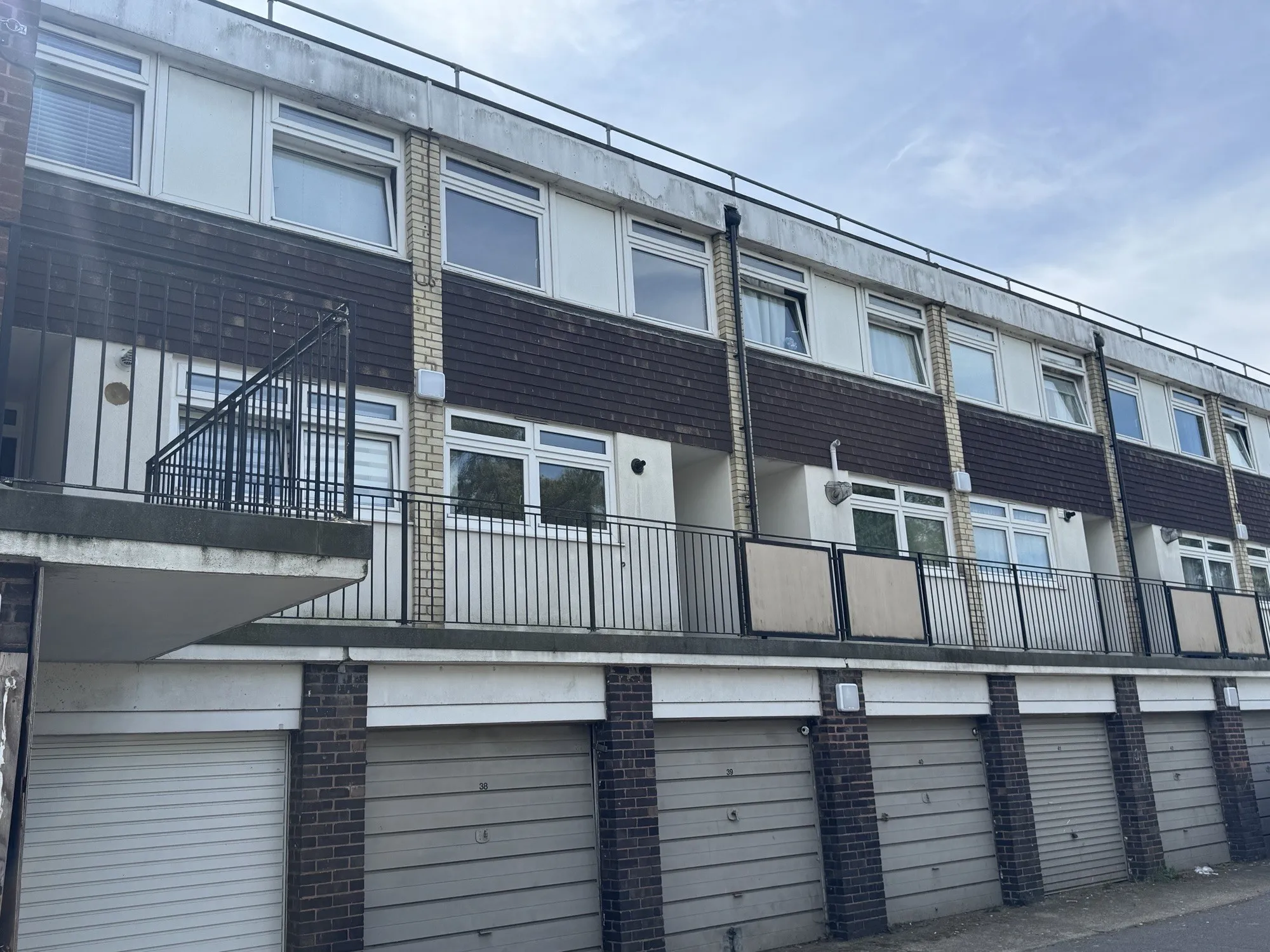 VACANT - Leasehold Self Contained Flat 