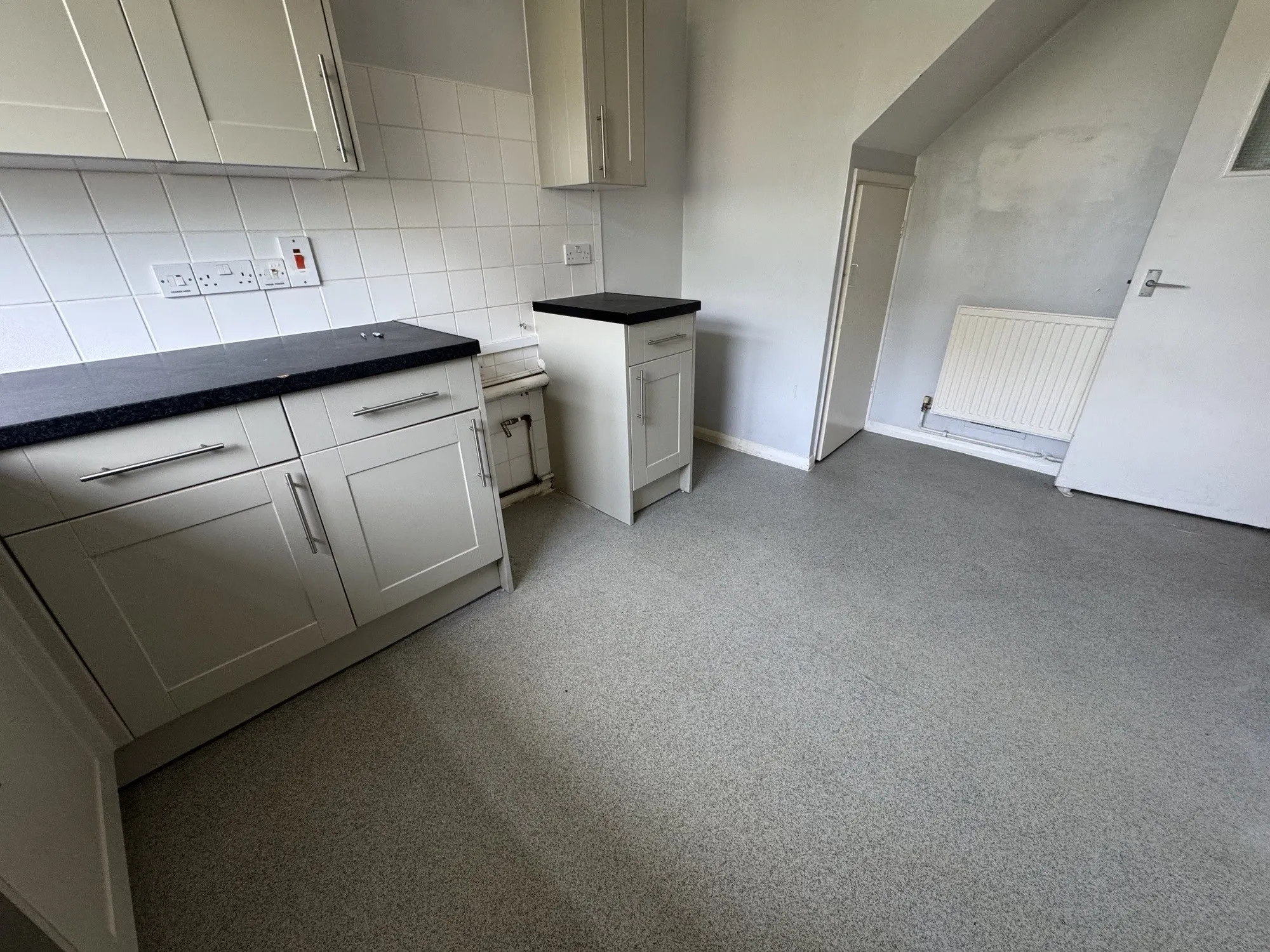 VACANT - Leasehold Self Contained Flat 
