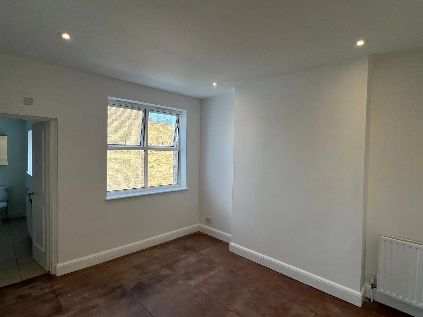 VACANT - Leasehold Self Contained Second Floor Flat