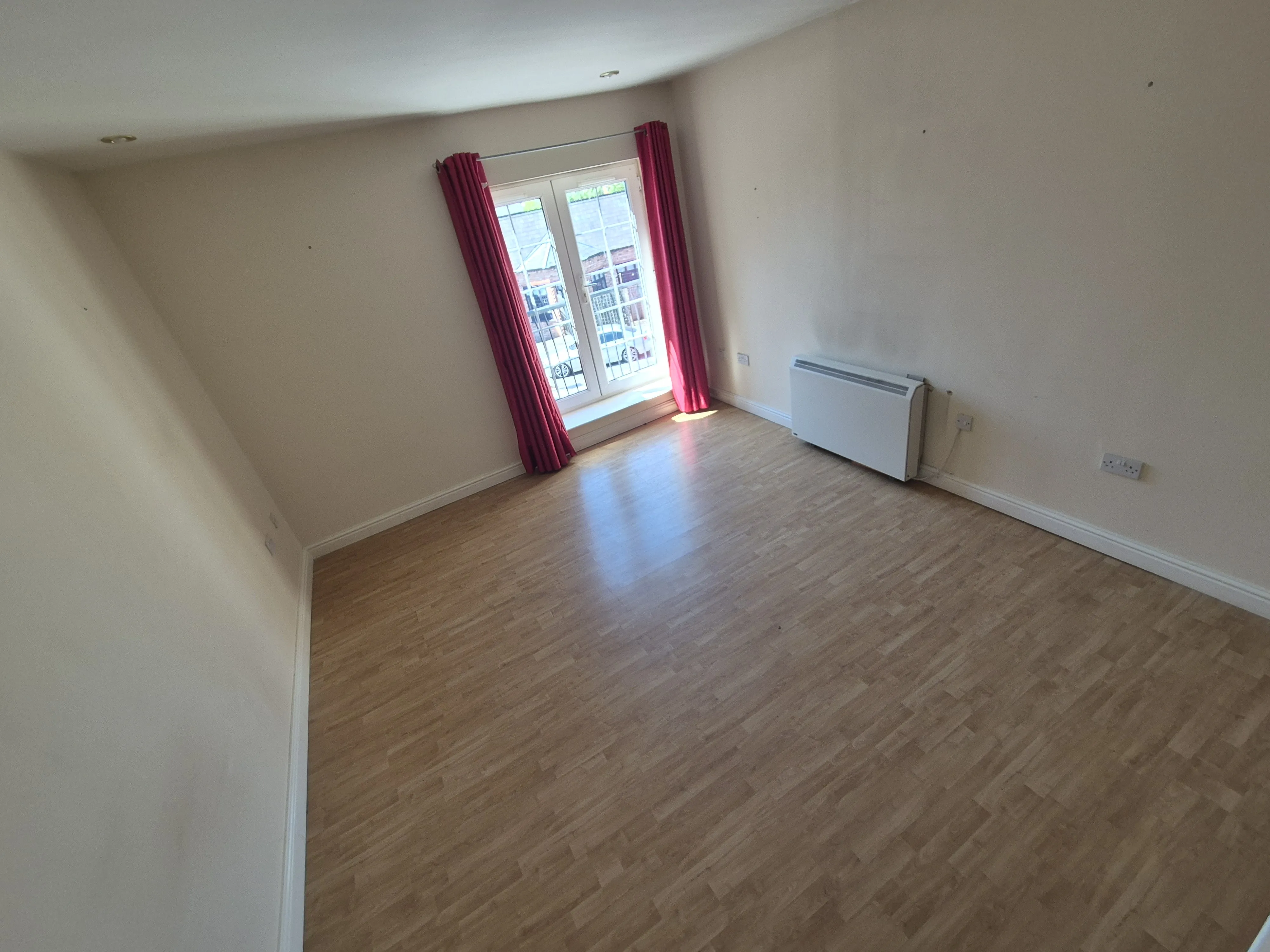 VACANT - Leasehold Self Contained Ground and First Floor Duplex Flat