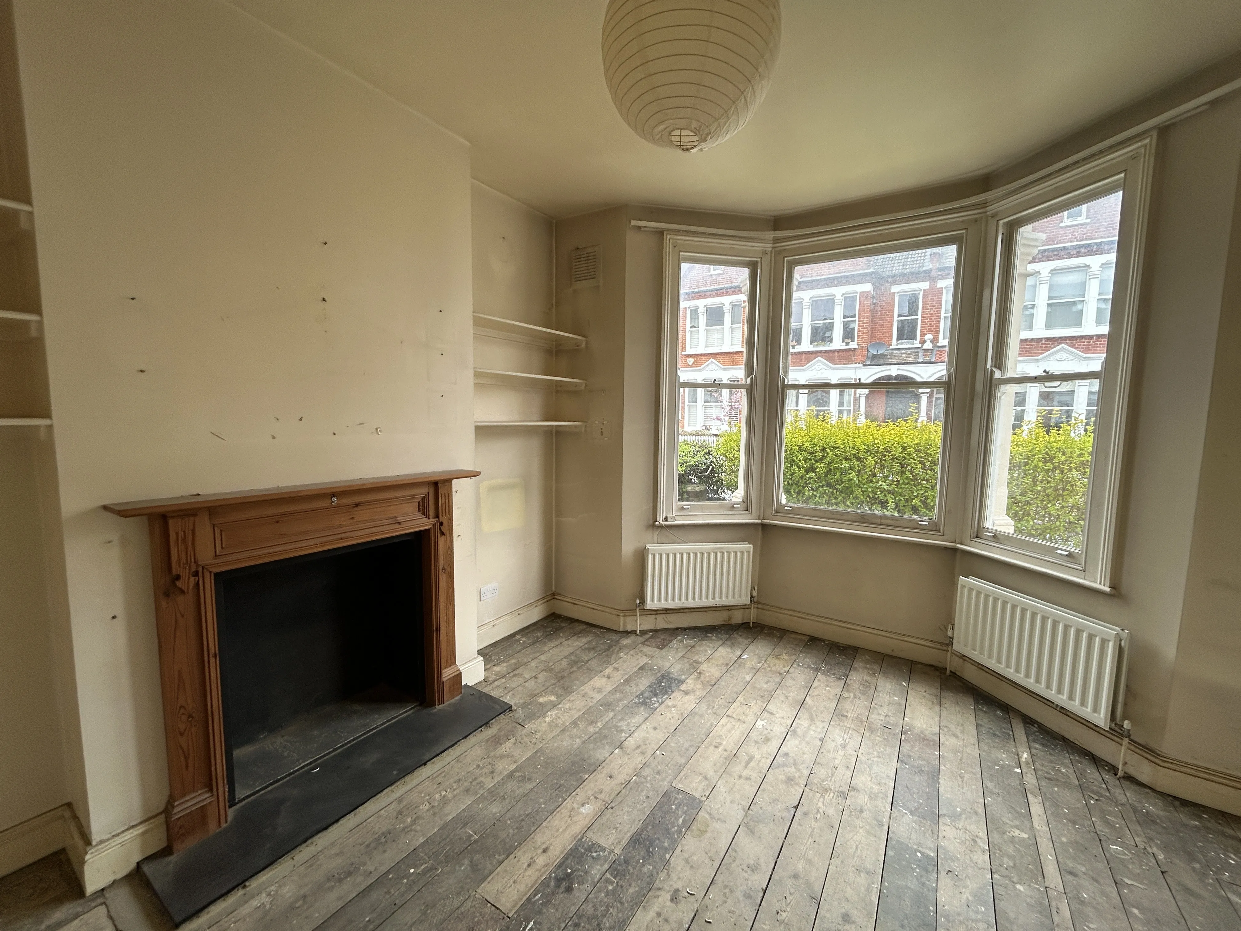 VACANT - Leasehold Self Contained Ground Floor Flat