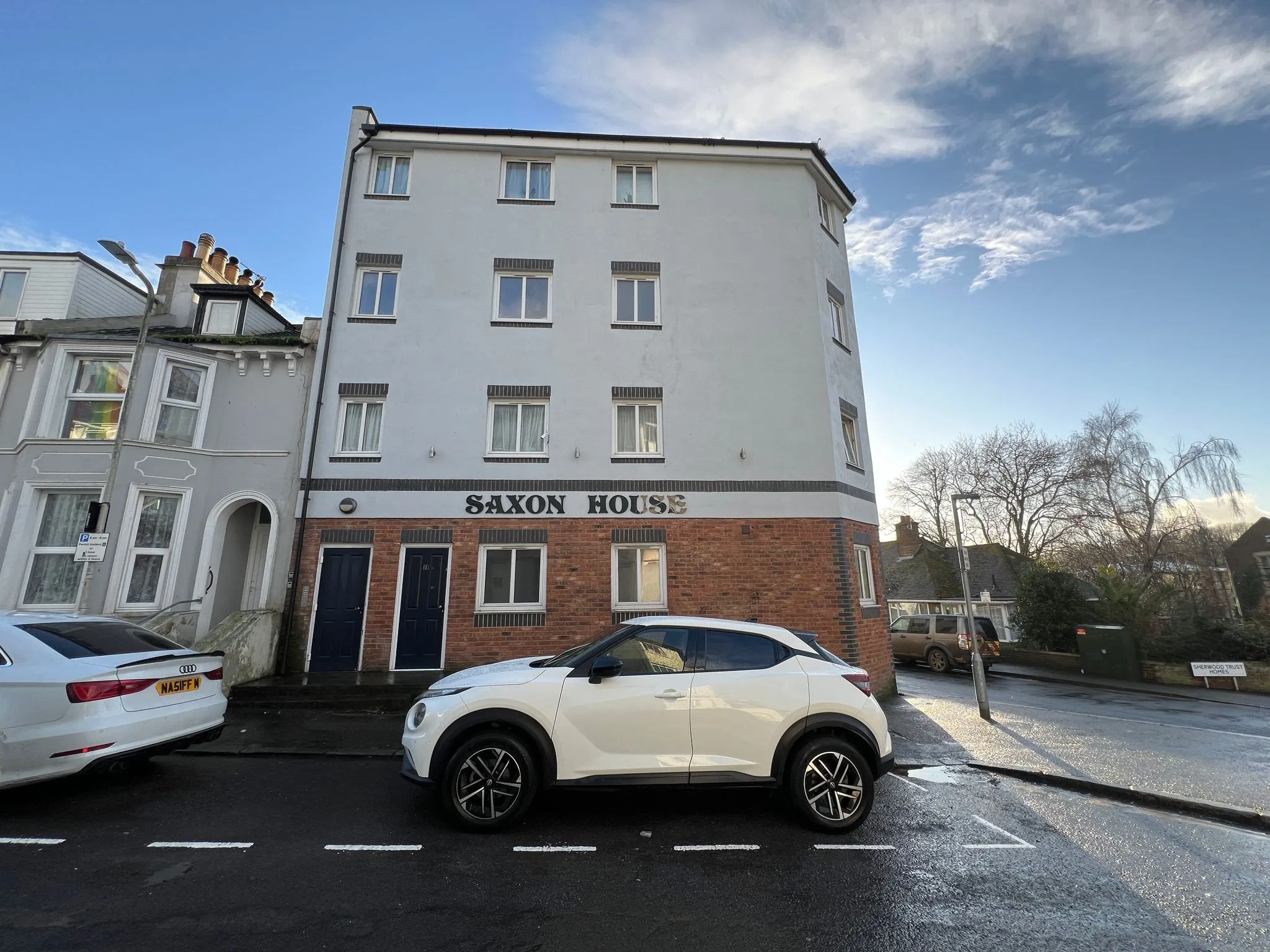 VACANT - Leasehold Self Contained First Floor Flat