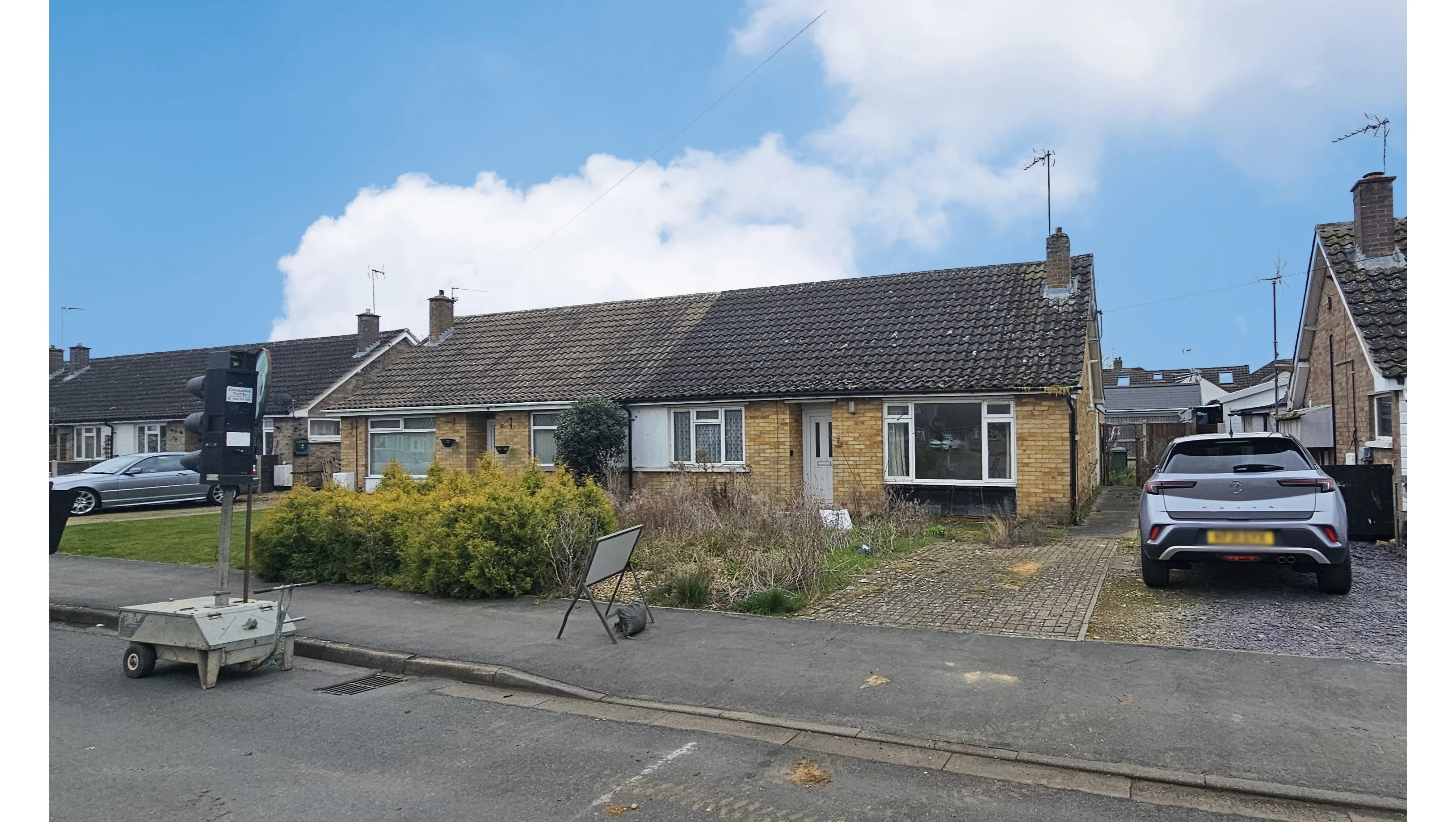VACANT - Freehold Semi Detached Bungalow