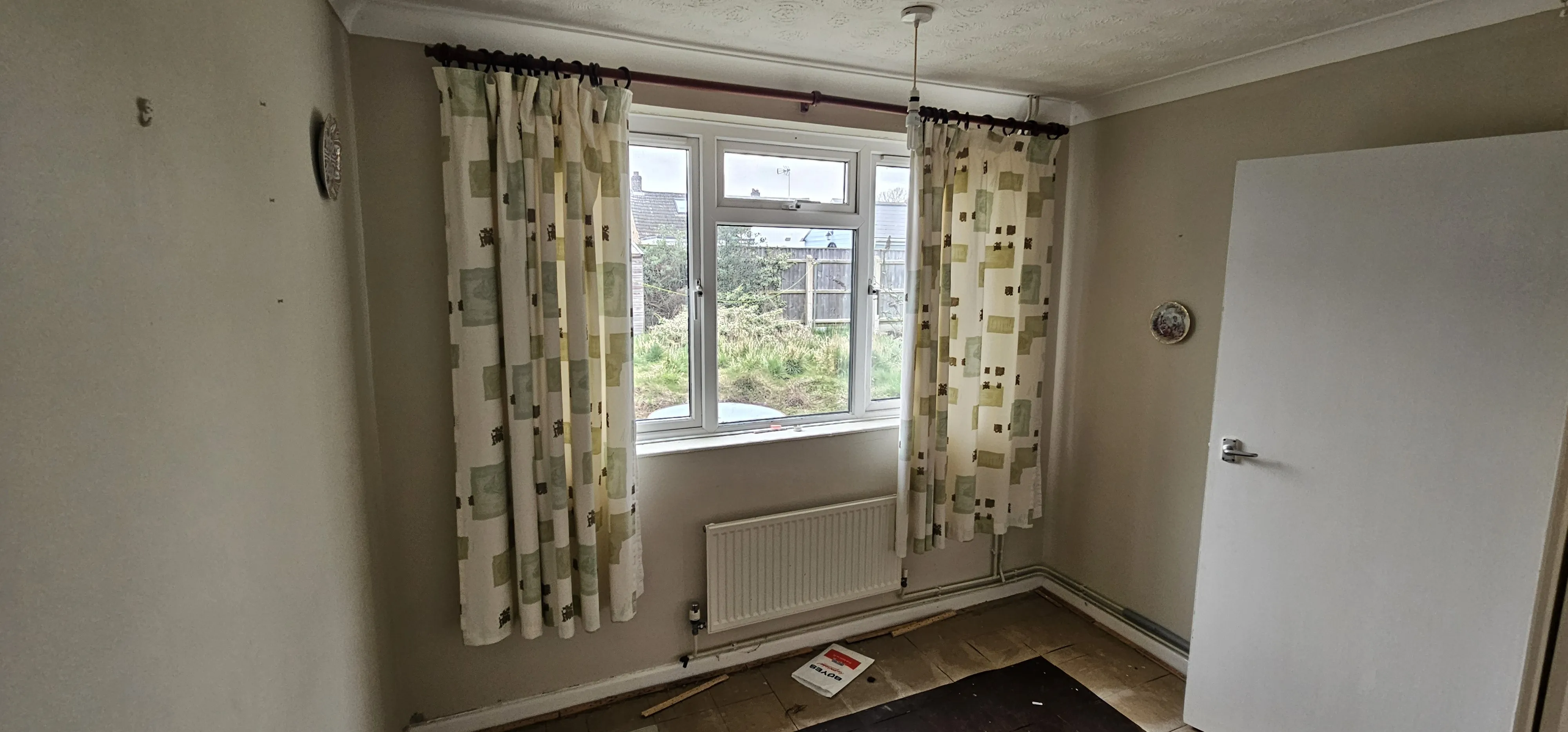 VACANT - Freehold Semi Detached Bungalow