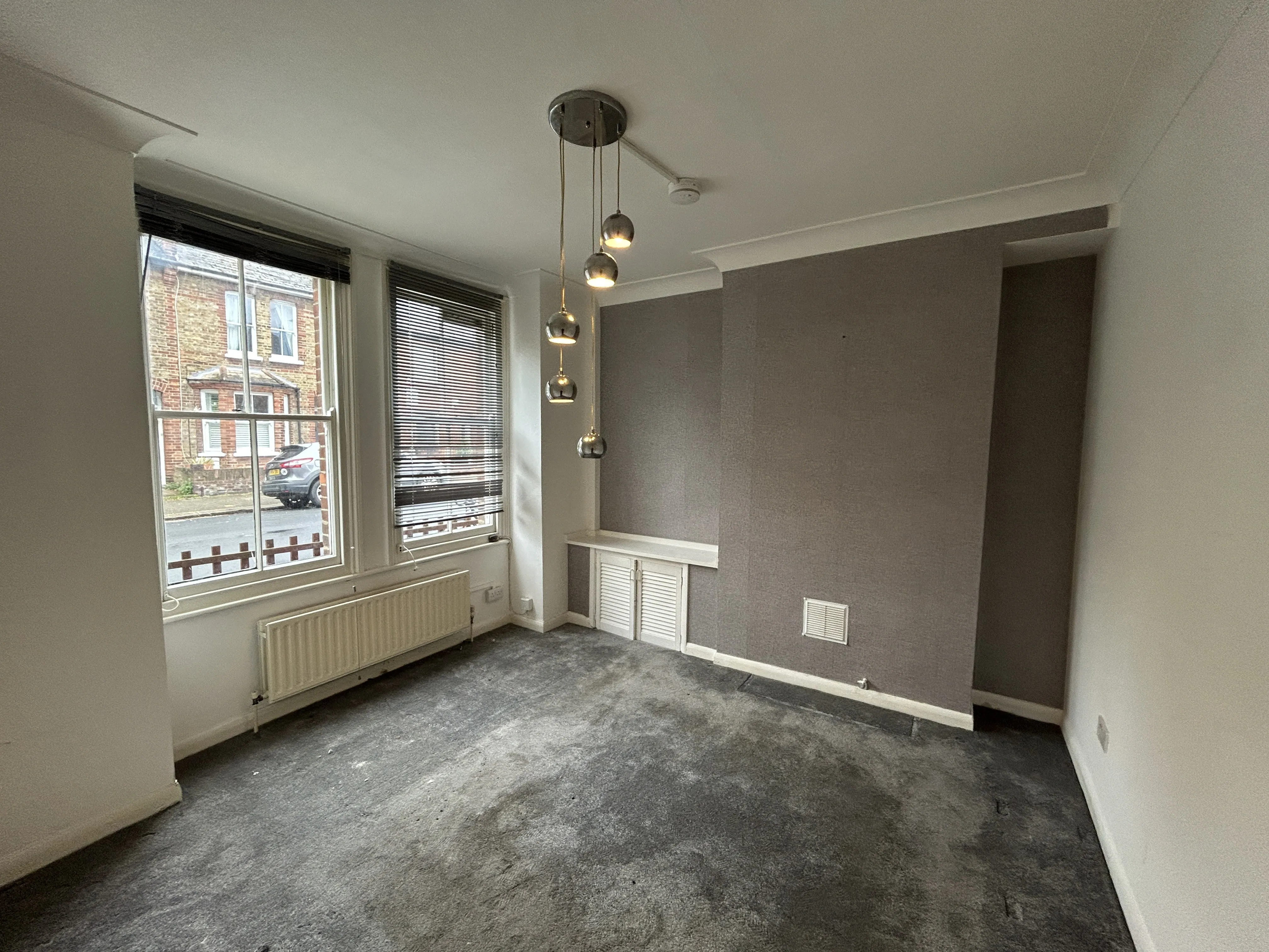 VACANT - Leasehold Self Contained Ground Floor Flat