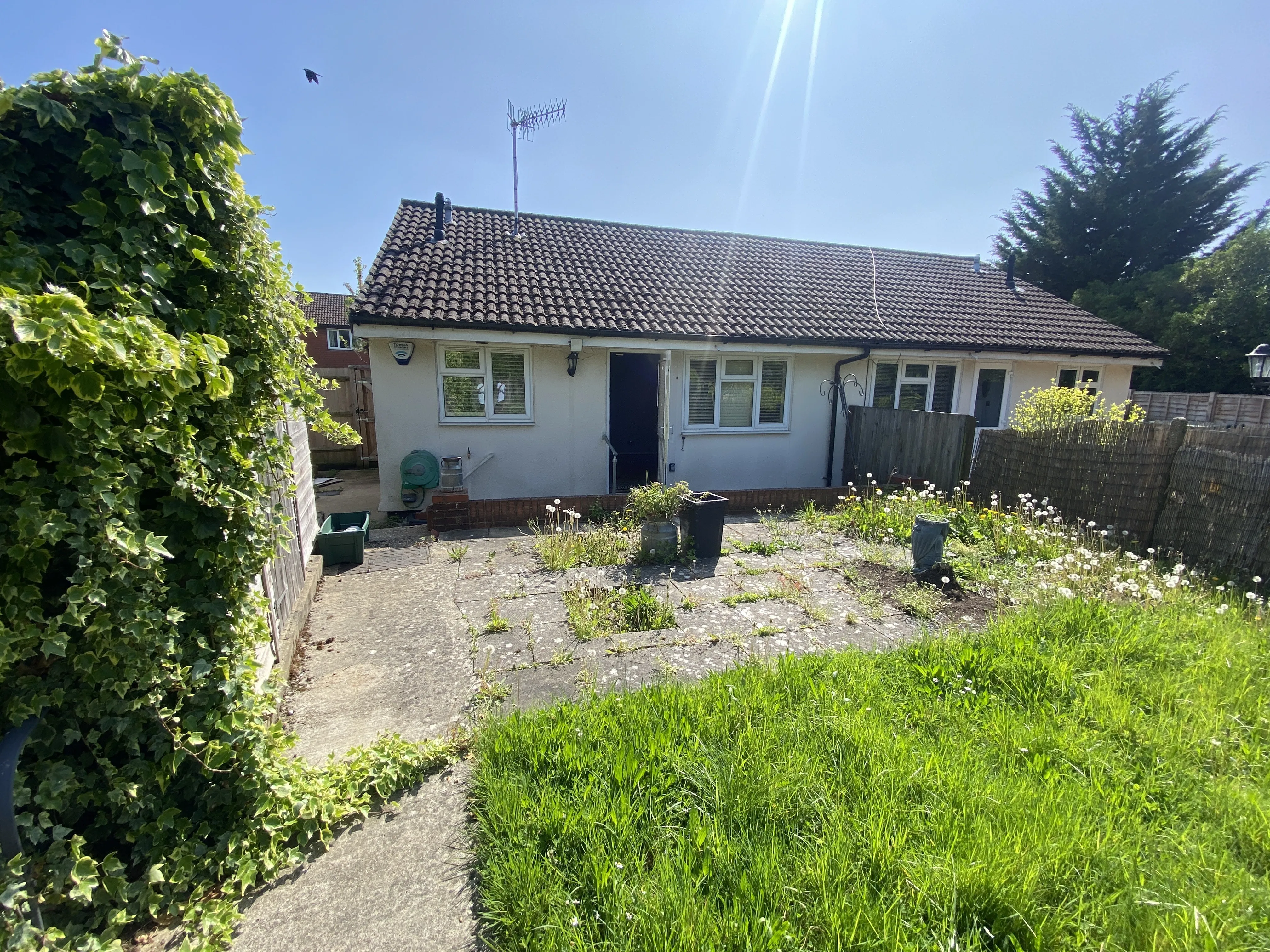 VACANT - Freehold Semi Detached Bungalow