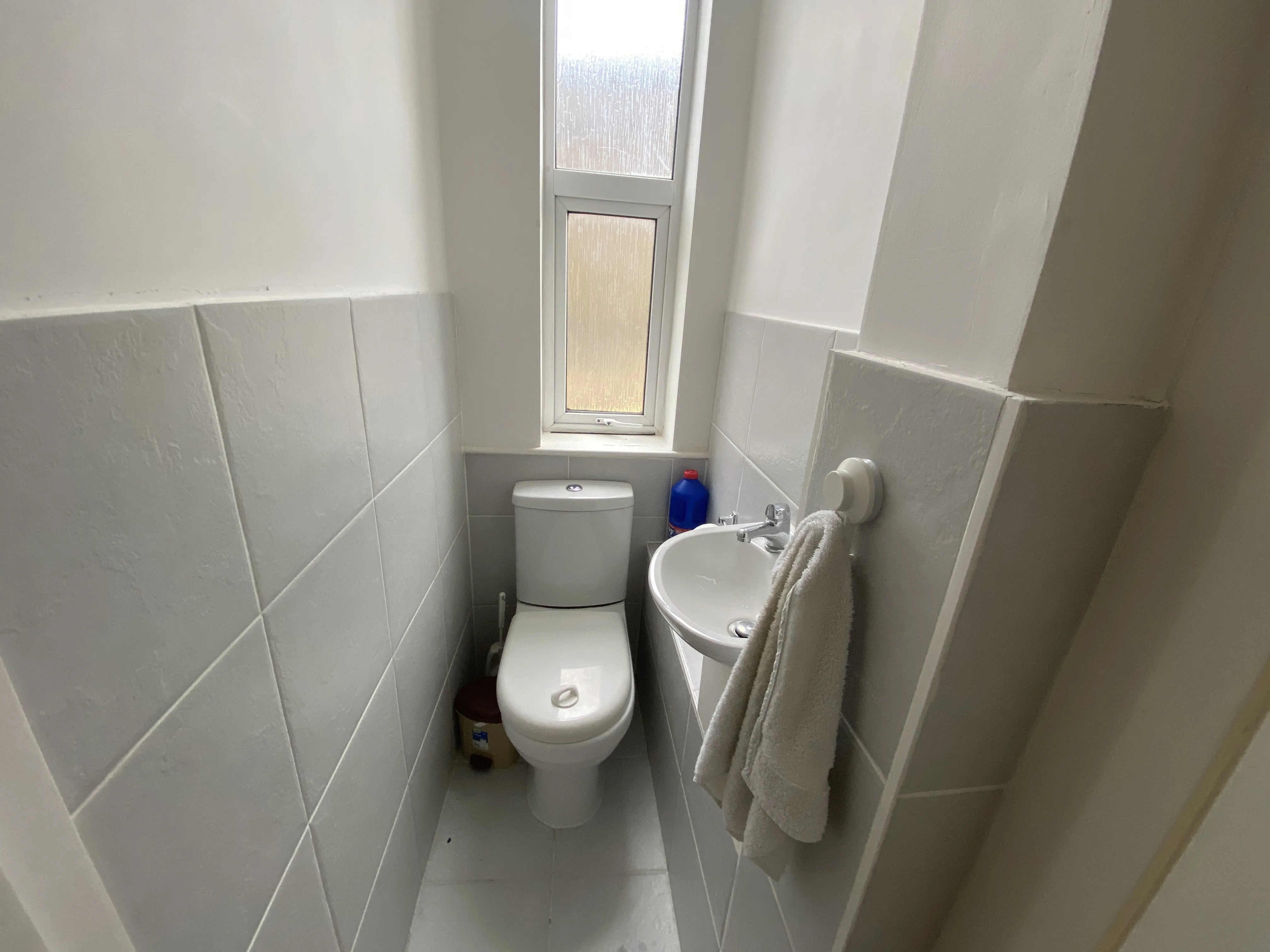 INVESTMENT - Freehold Mid Terrace Building