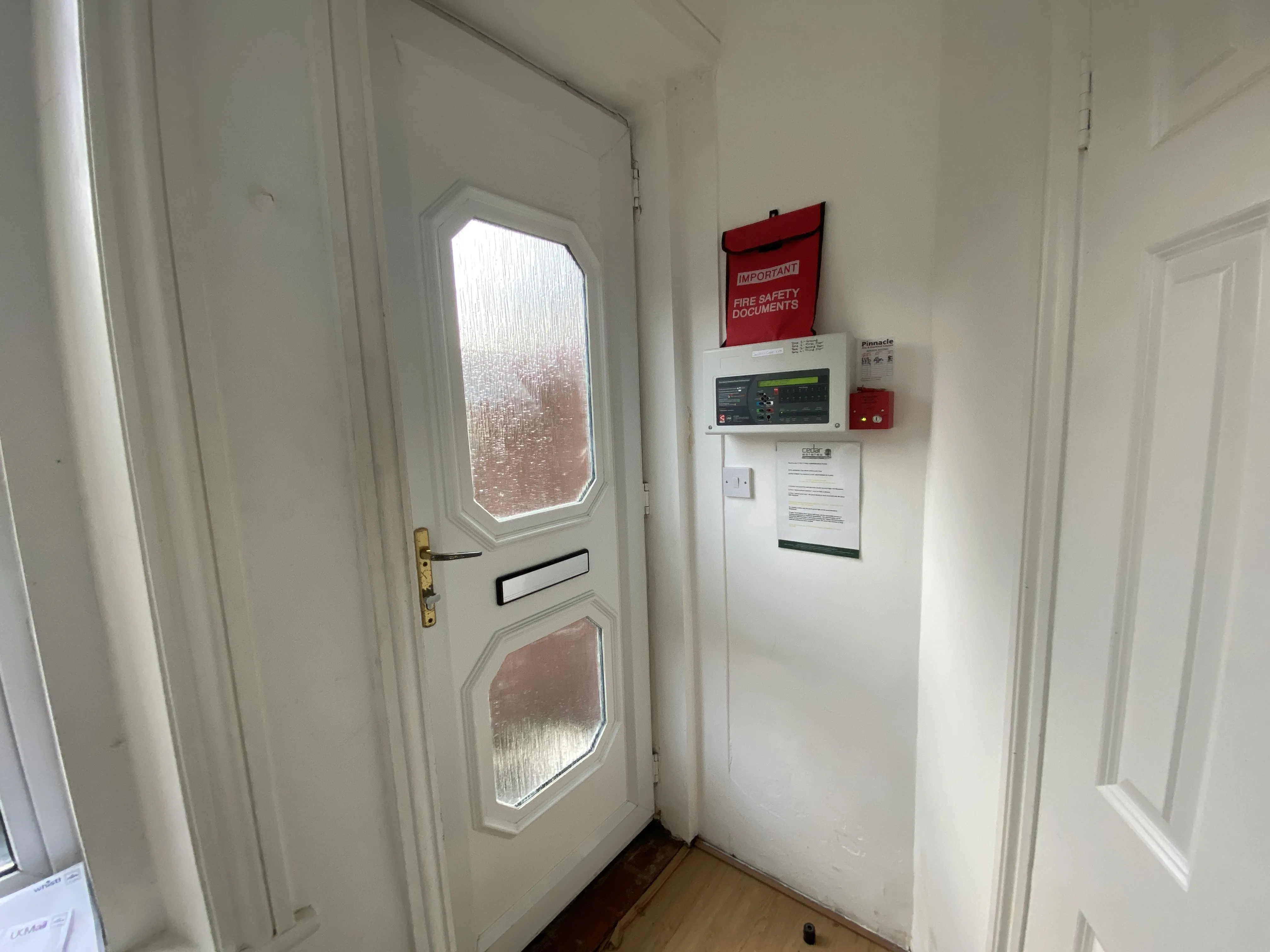 INVESTMENT - Freehold Mid Terrace Building