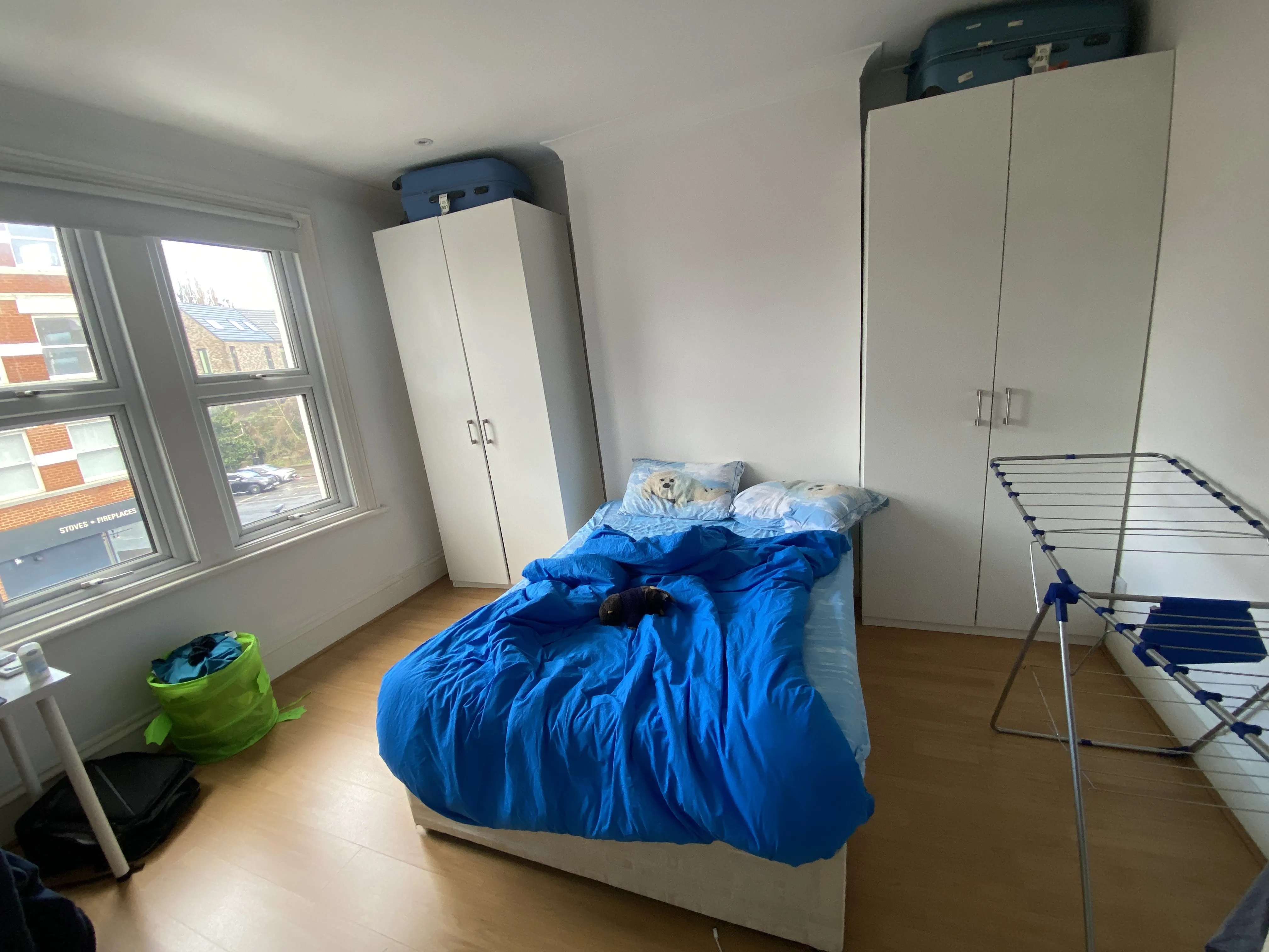 INVESTMENT - Freehold Mid Terrace Building