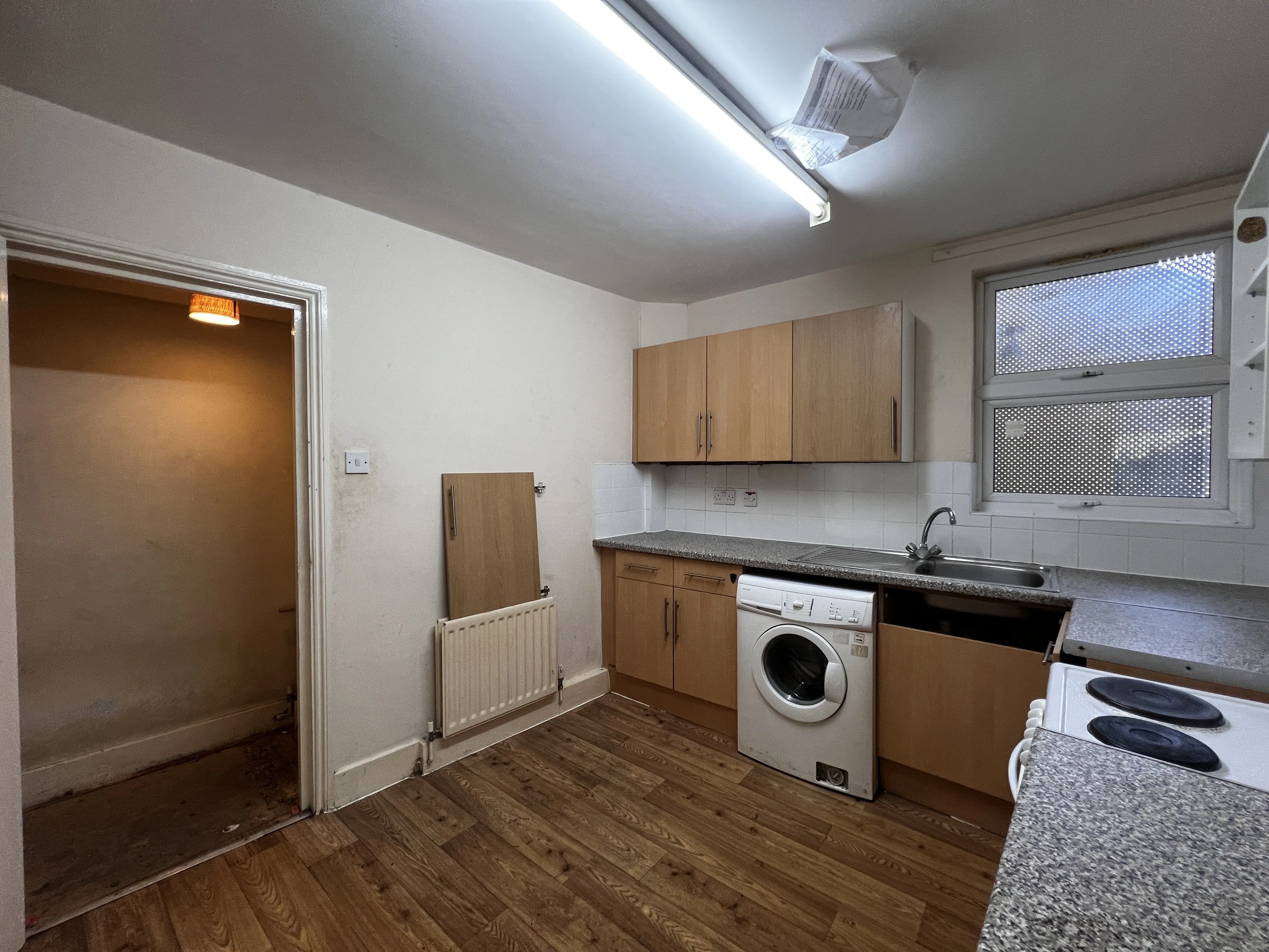 VACANT - Leasehold Lower Ground and Raised Ground Floor Maisonette