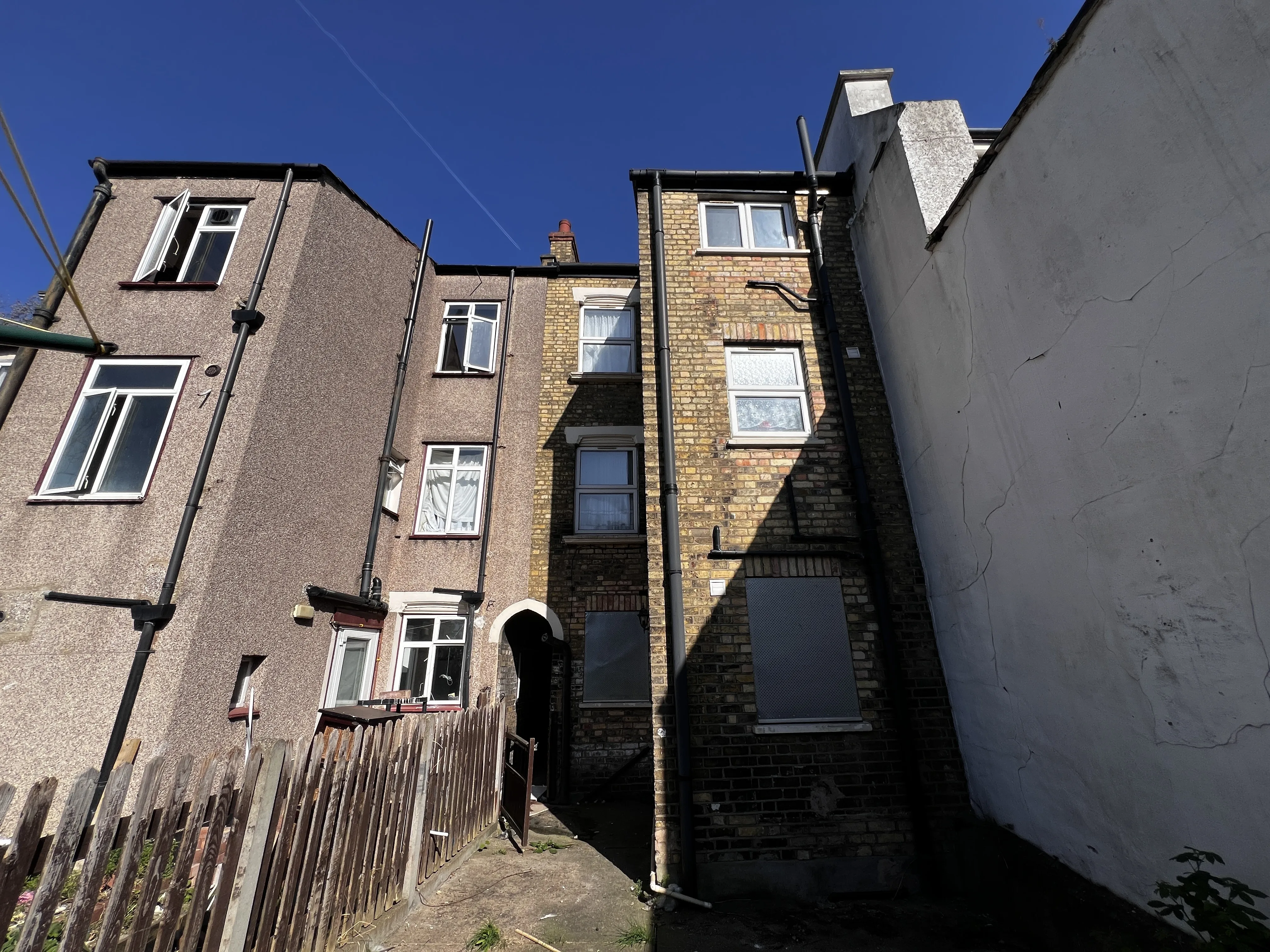 VACANT - Leasehold Lower Ground and Raised Ground Floor Maisonette