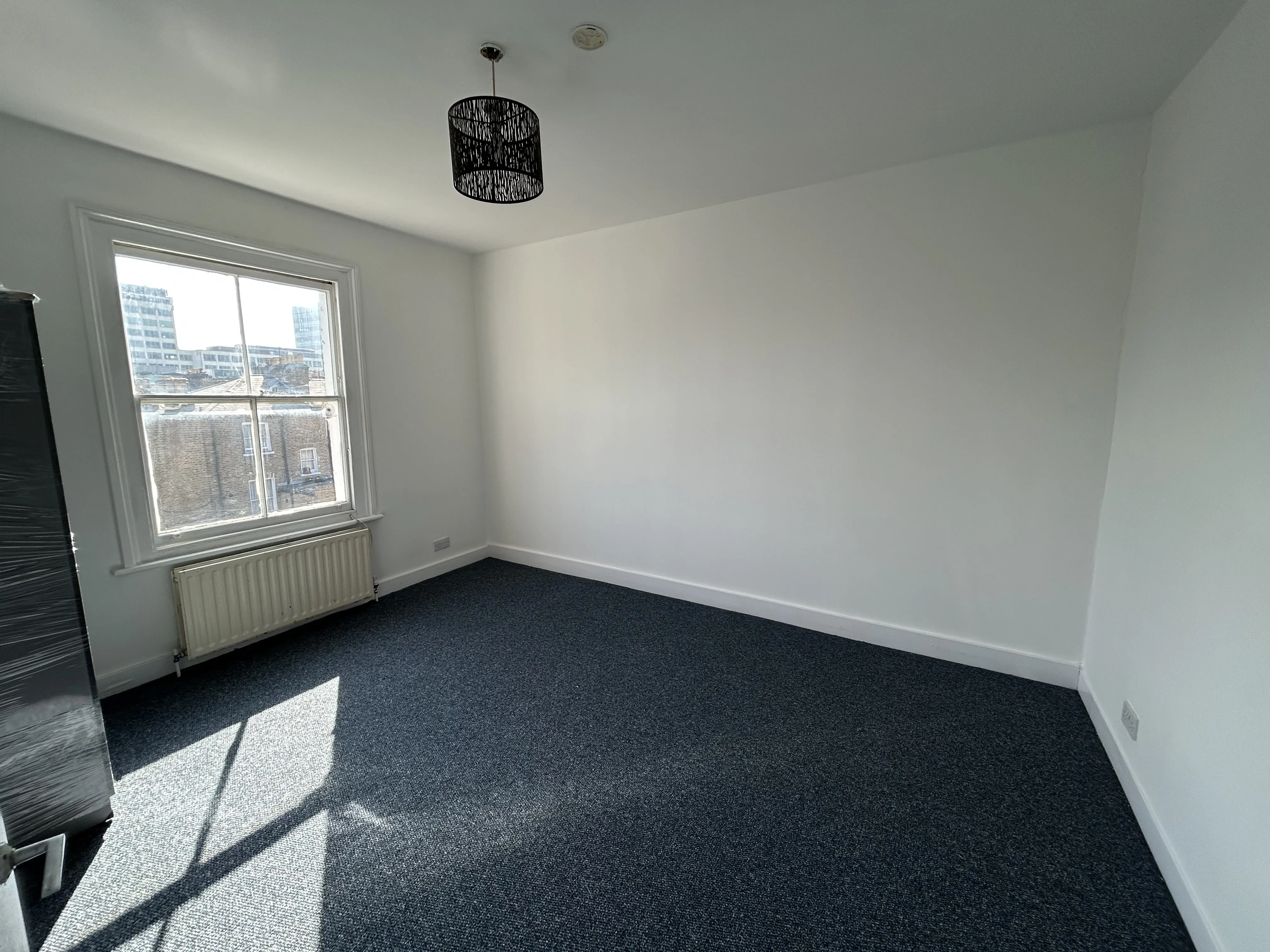VACANT - Leasehold Self Contained Flat 