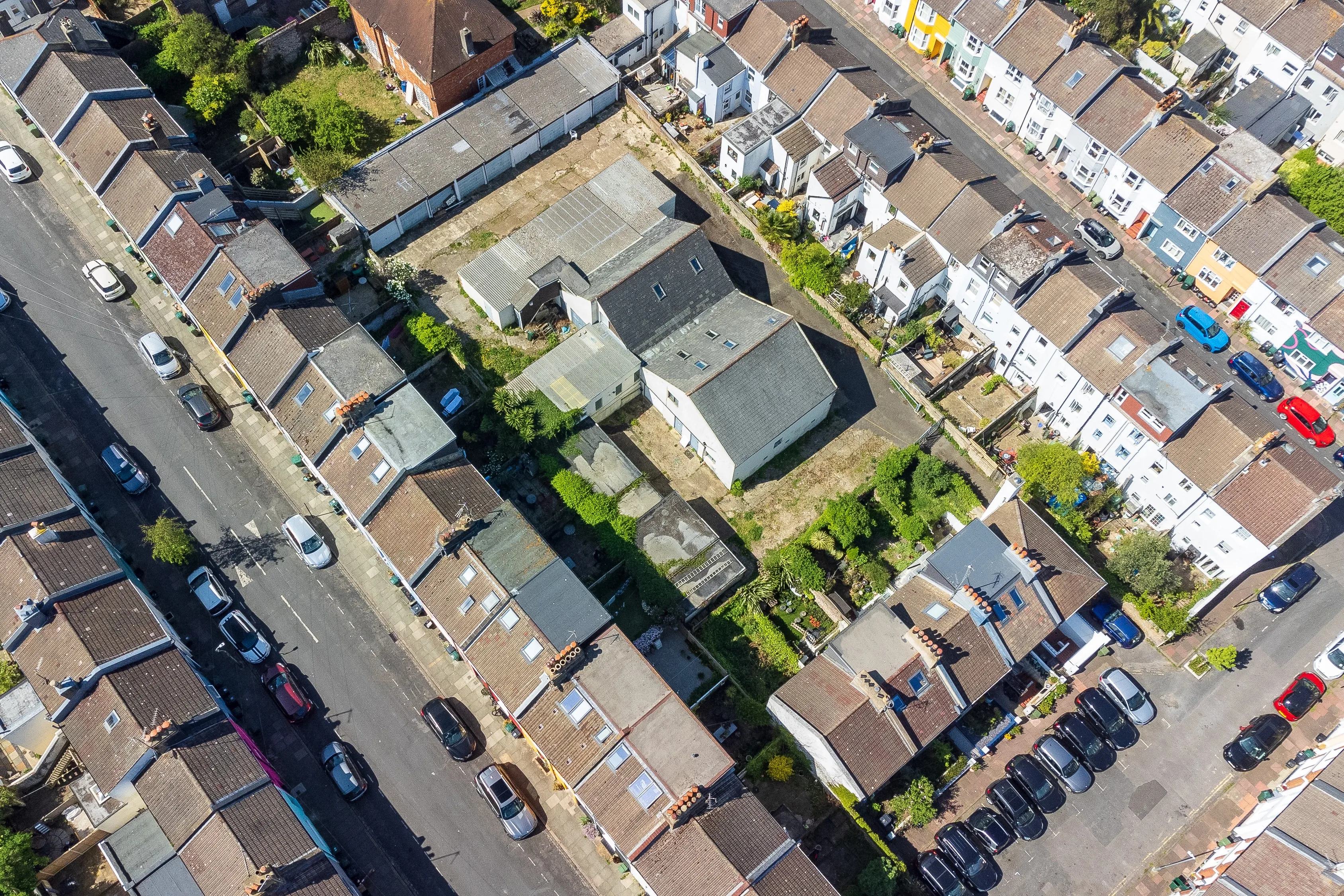 VACANT - Well Located Freehold Site with Planning