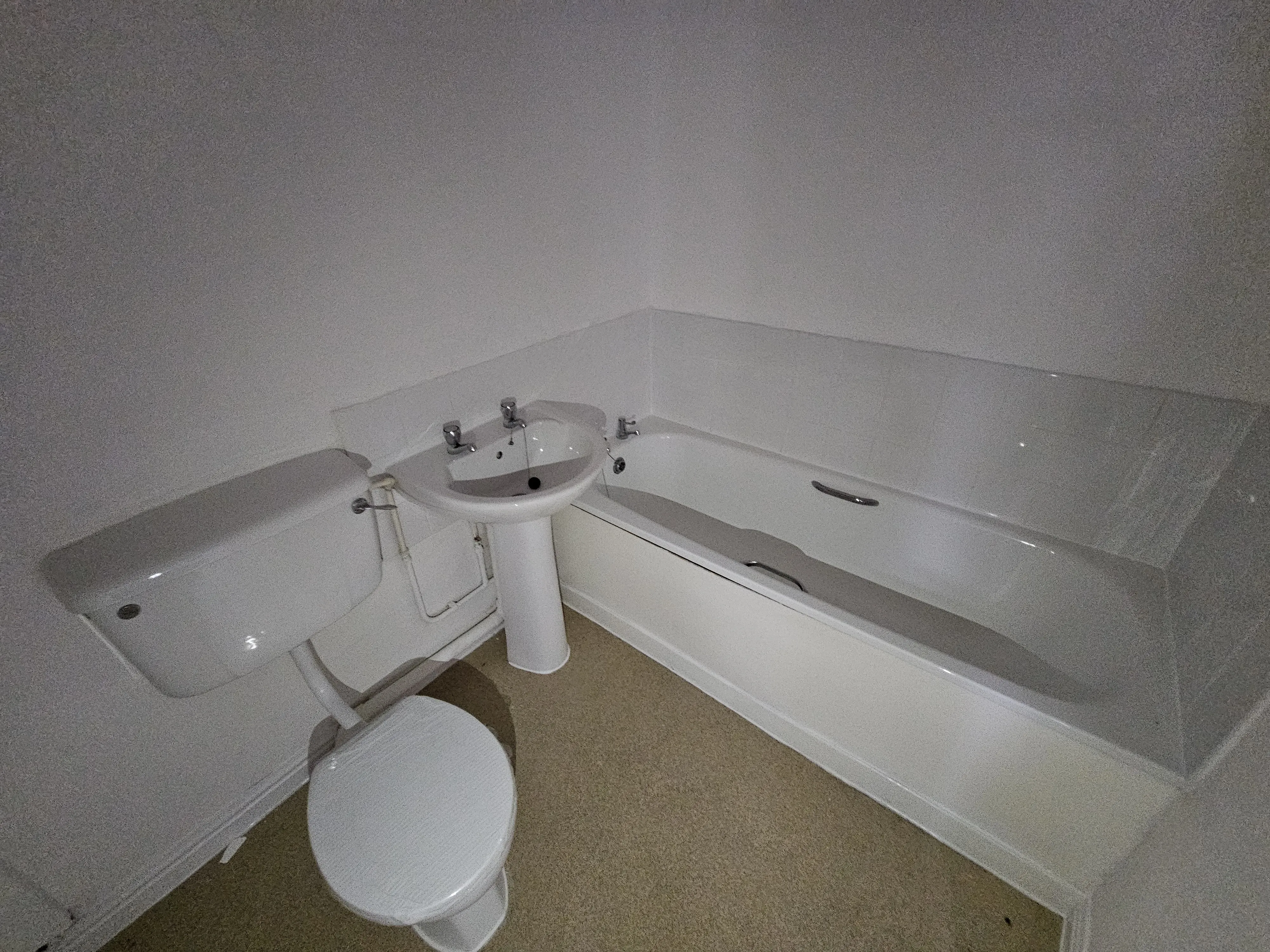VACANT - Leasehold Self Contained First Floor Flat