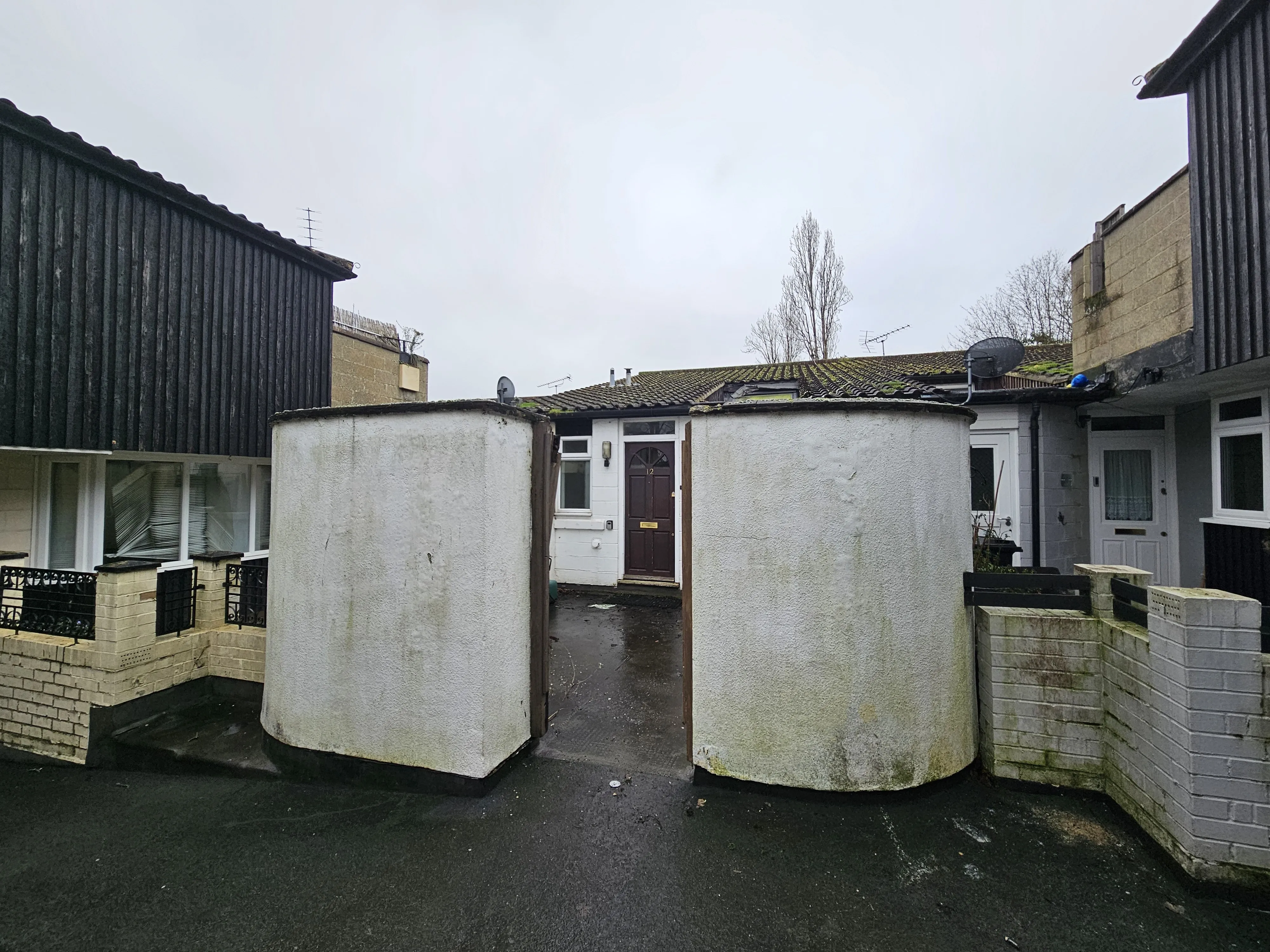 VACANT - Leasehold Self Contained First Floor Flat