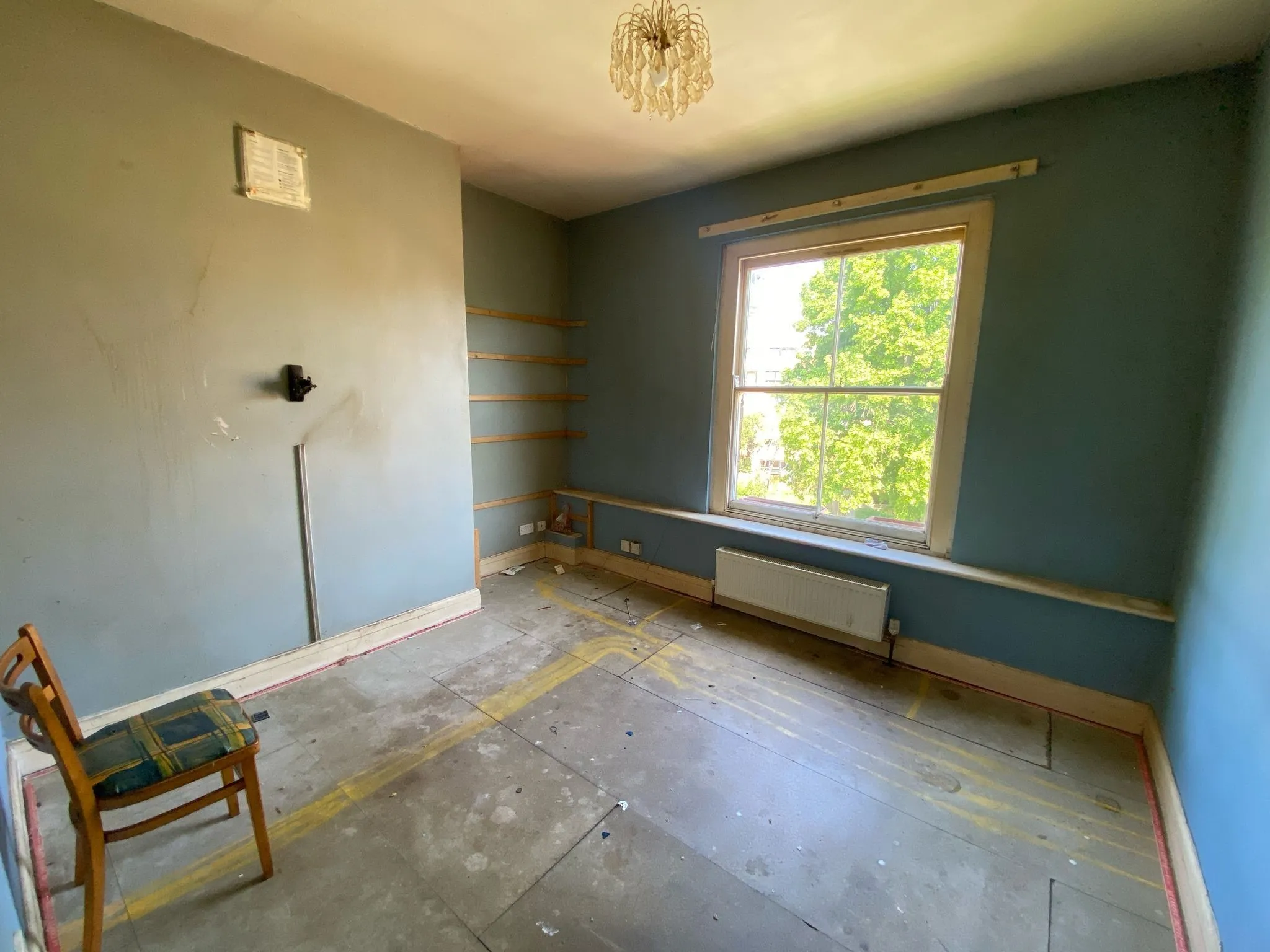 VACANT - Leasehold Self Contained Second Floor Flat