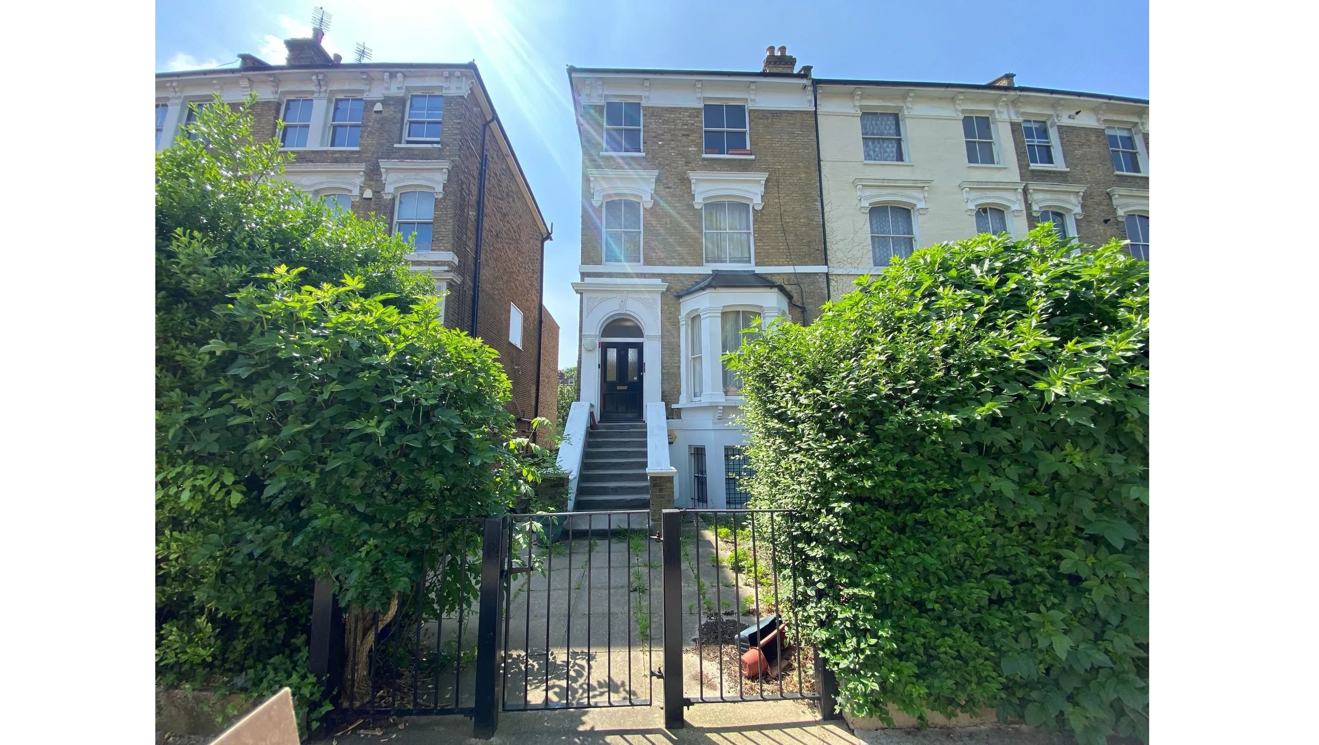VACANT - Leasehold Self Contained Second Floor Flat