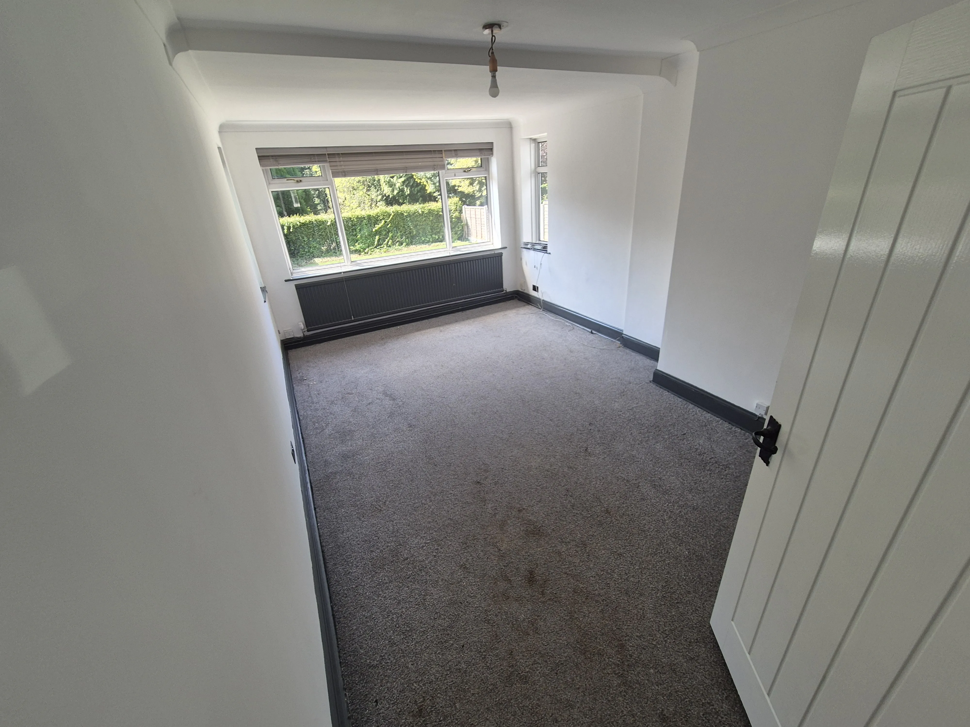 VACANT - Freehold Detached Building