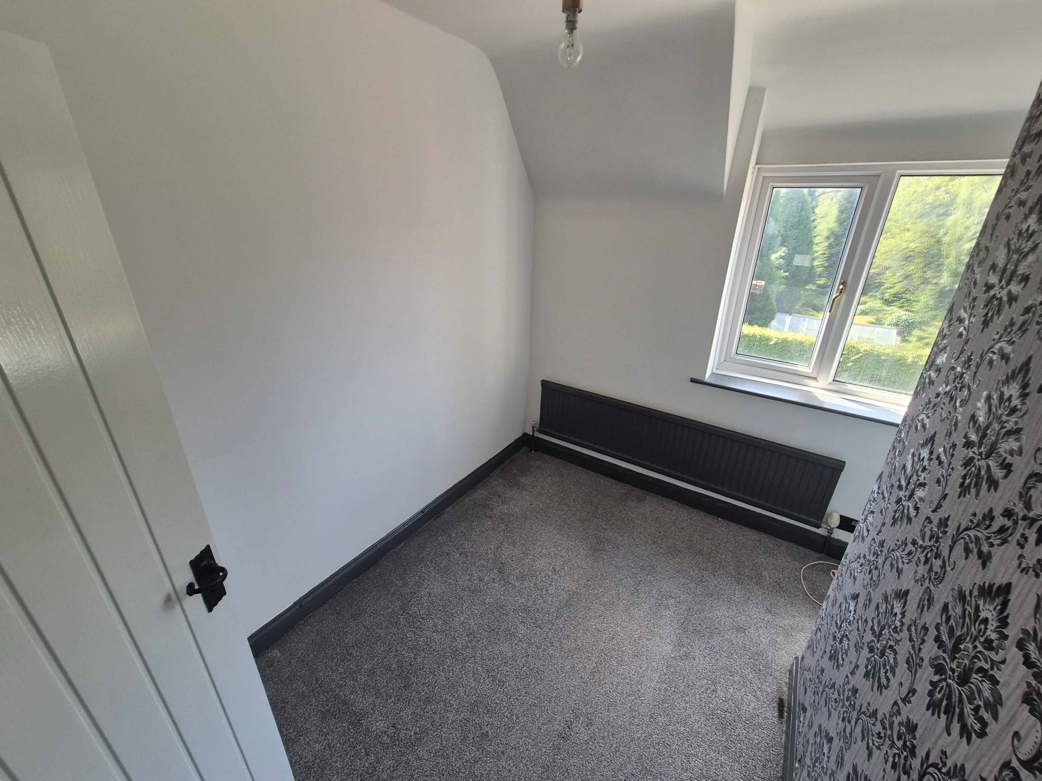 VACANT - Freehold Detached Building