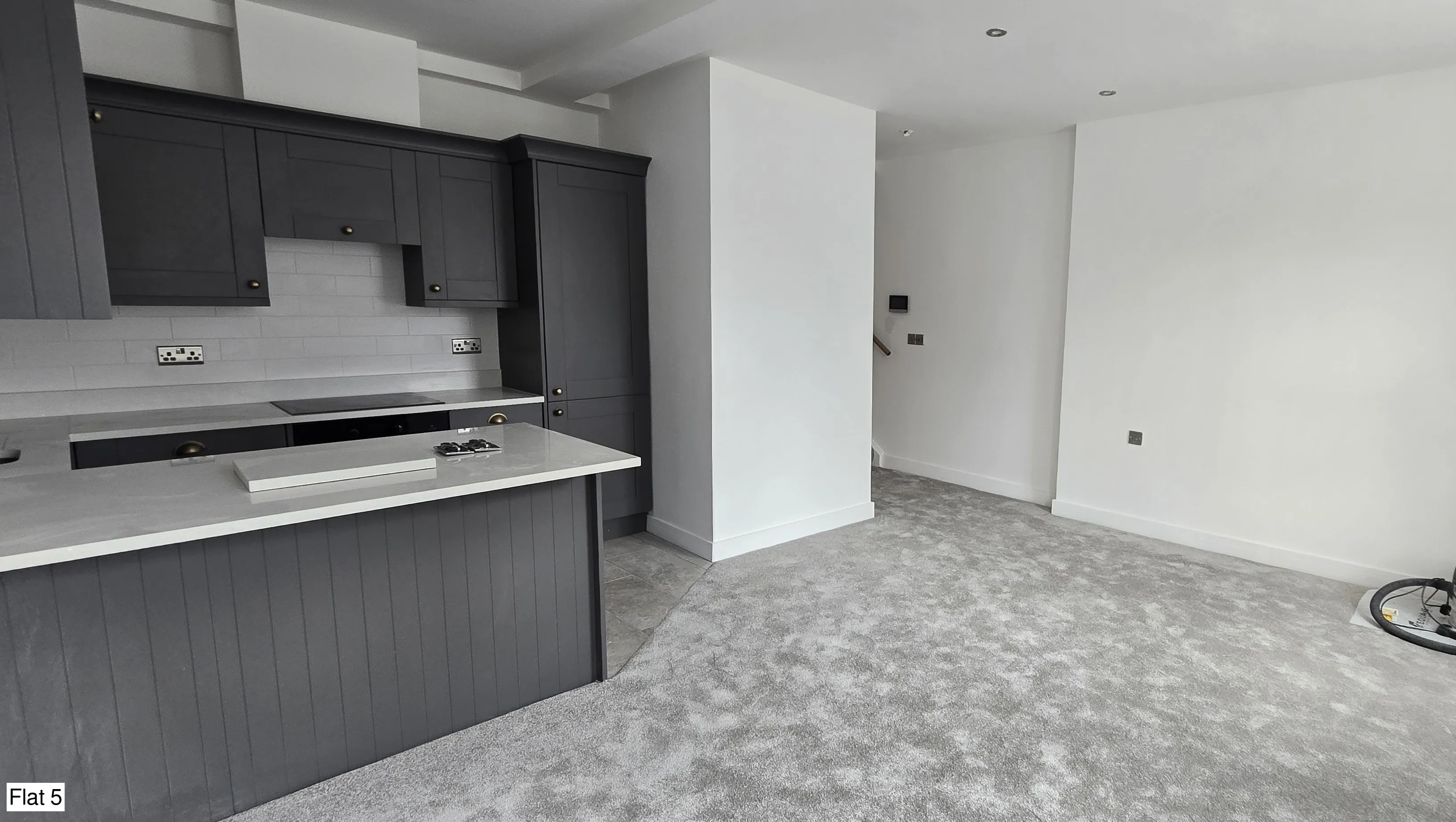 INVESTMENT - Freehold Detached Block of Flats 