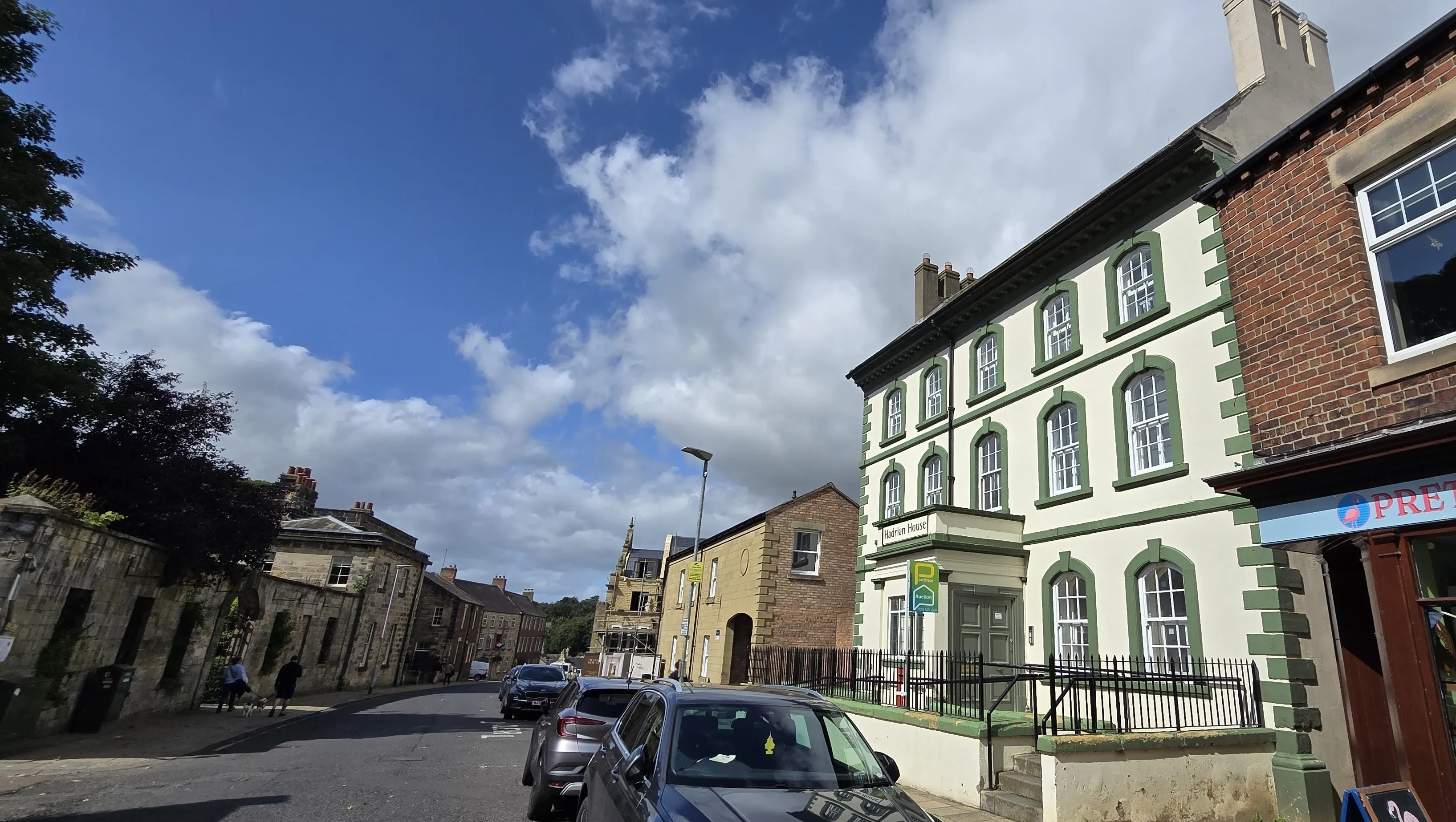 INVESTMENT - Freehold Detached Block of Flats 
