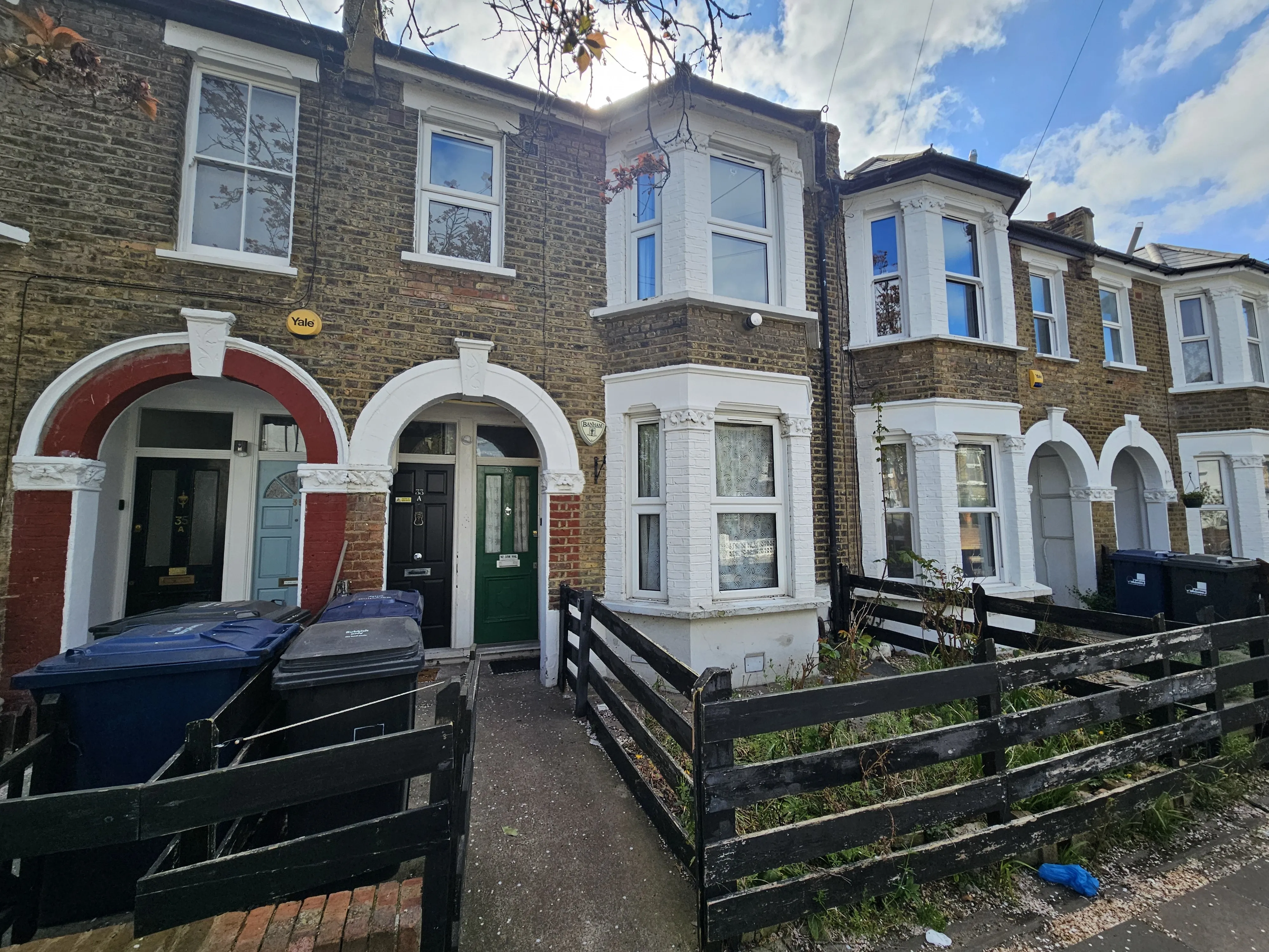 VACANT - Leasehold Self Contained Ground Floor Flat