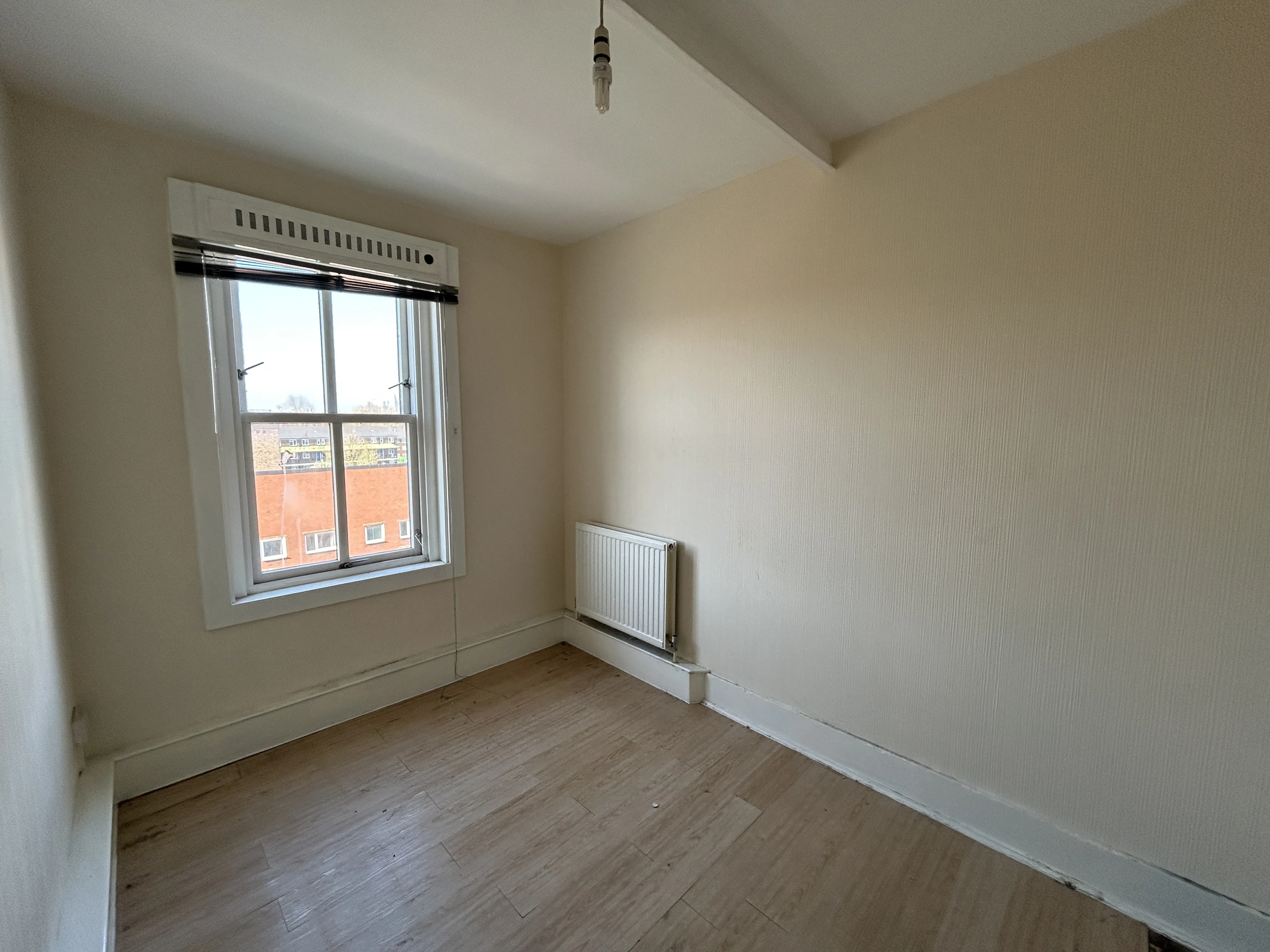 VACANT - Leasehold Self Contained Fourth Floor Flat