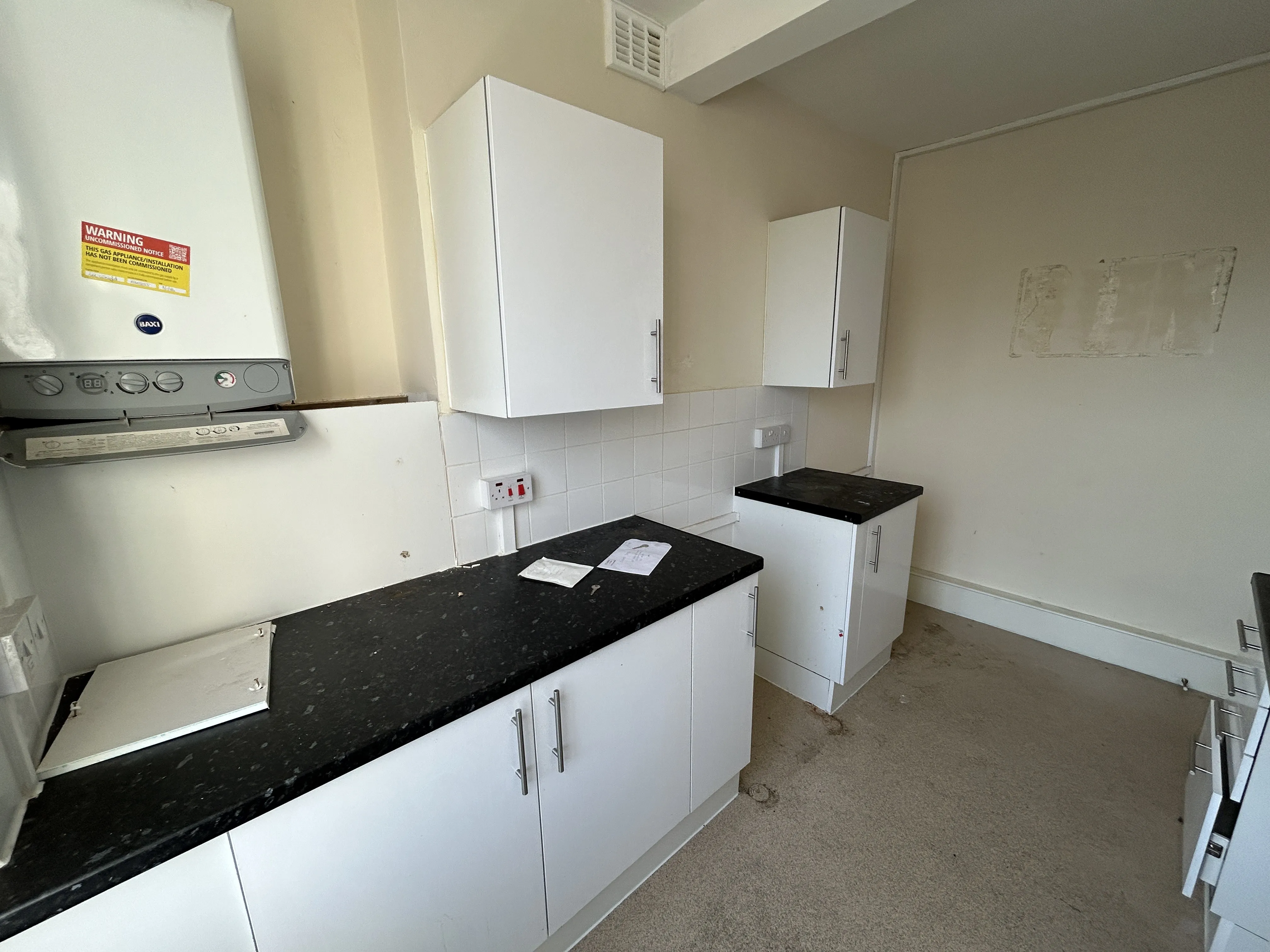 VACANT - Leasehold Self Contained Fourth Floor Flat