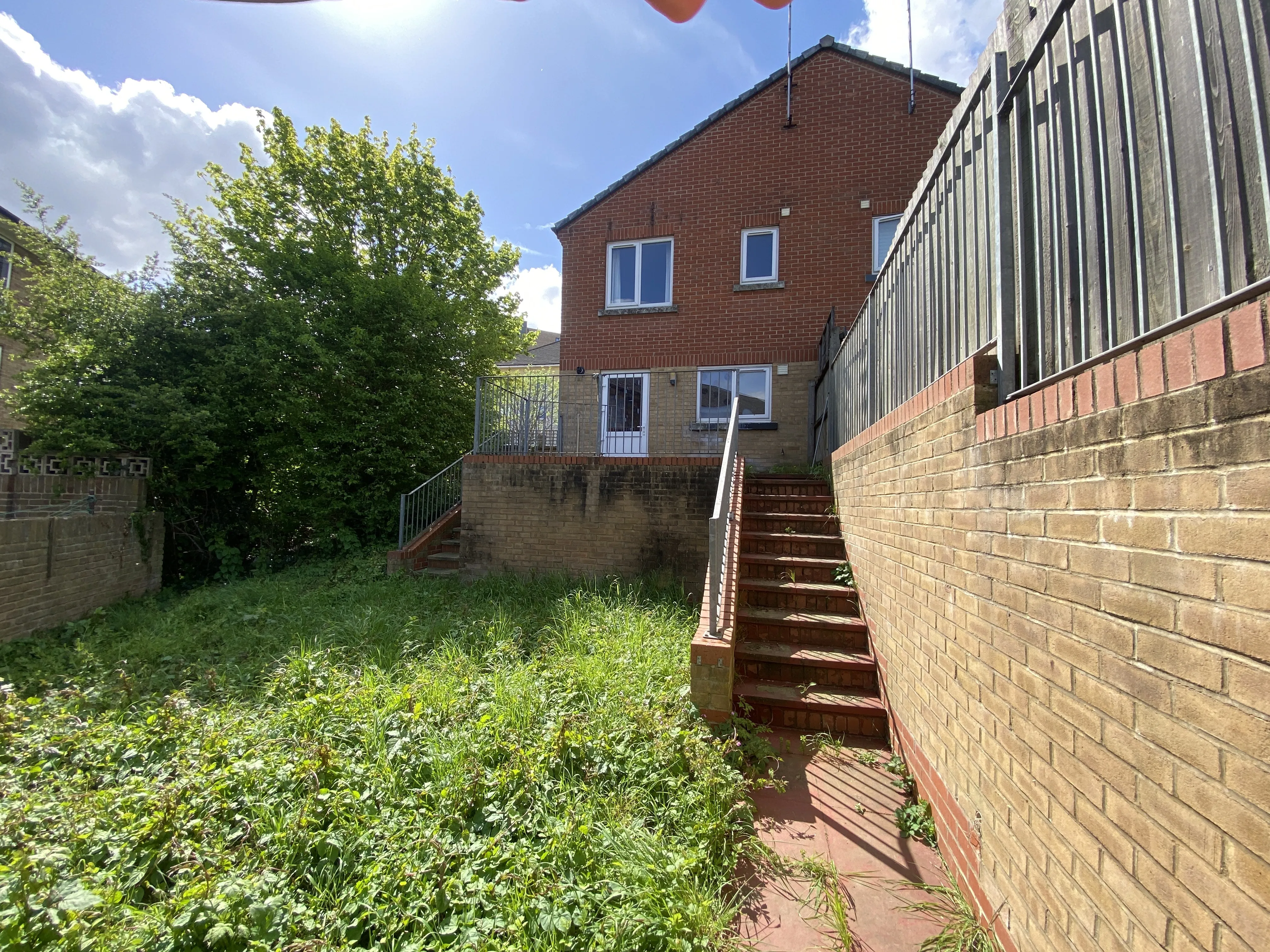 VACANT - Freehold End of Terrace House