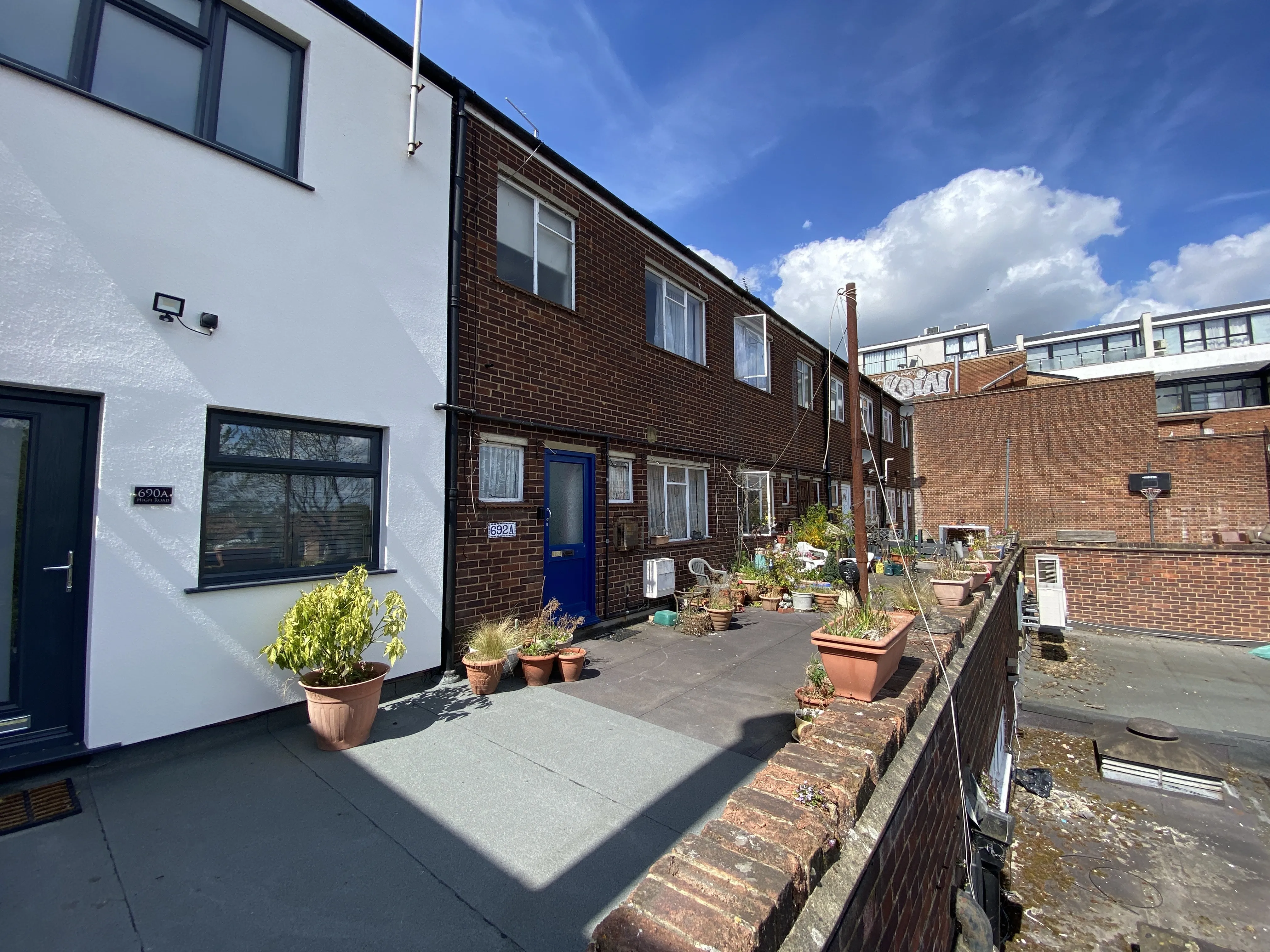 INVESTMENT - Freehold Mid Terrace Building