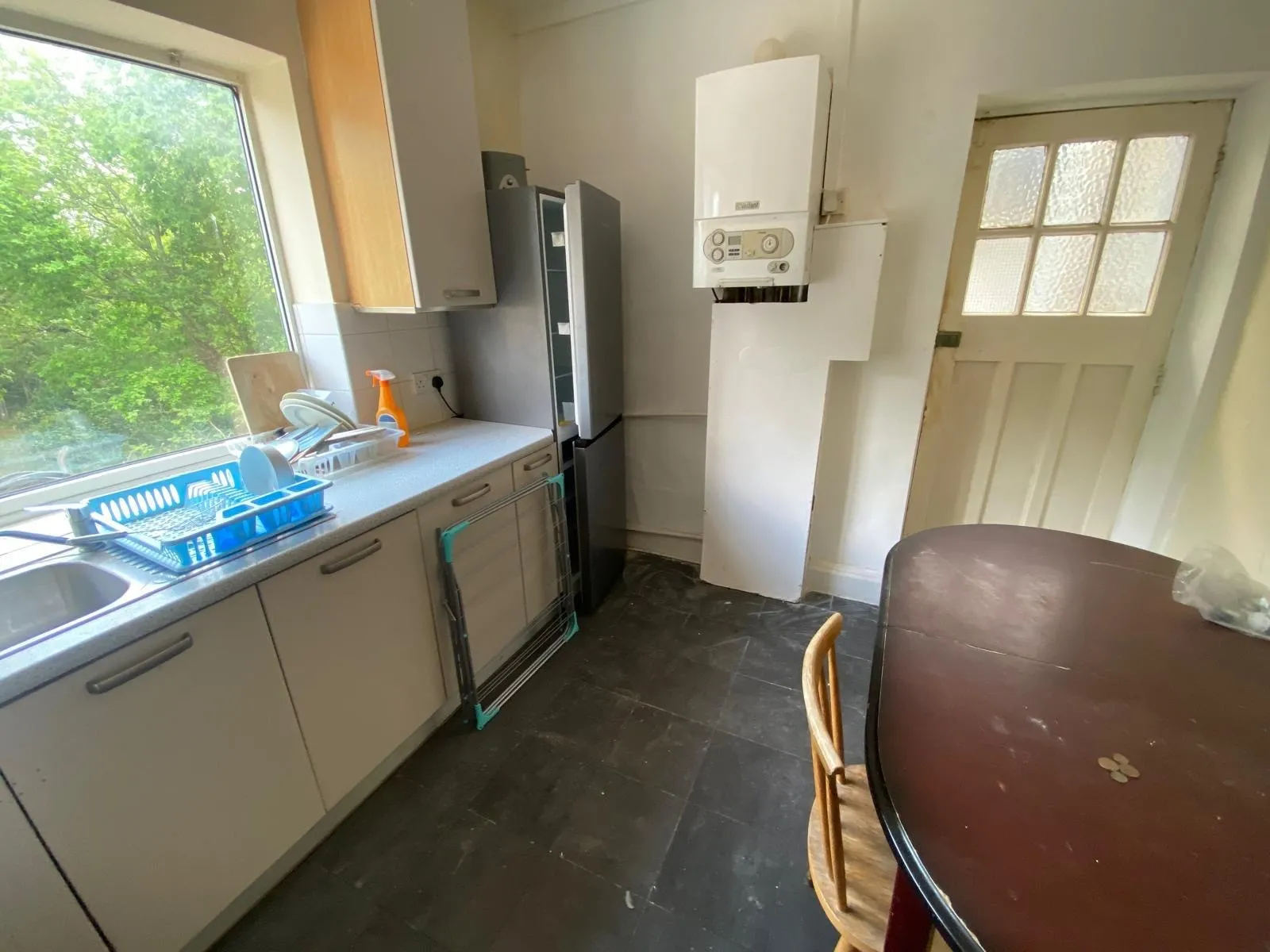 VACANT - Long Leasehold Self Contained Third Floor Flat