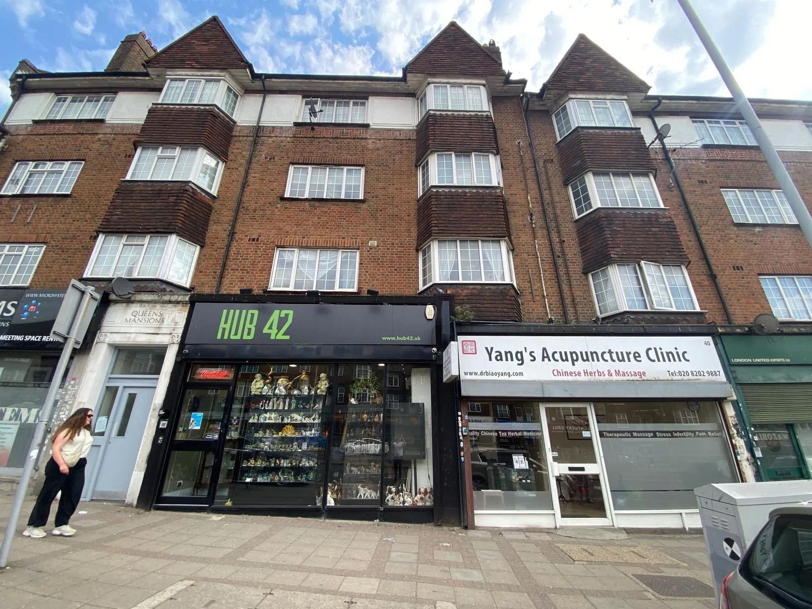 VACANT - Long Leasehold Self Contained Third Floor Flat