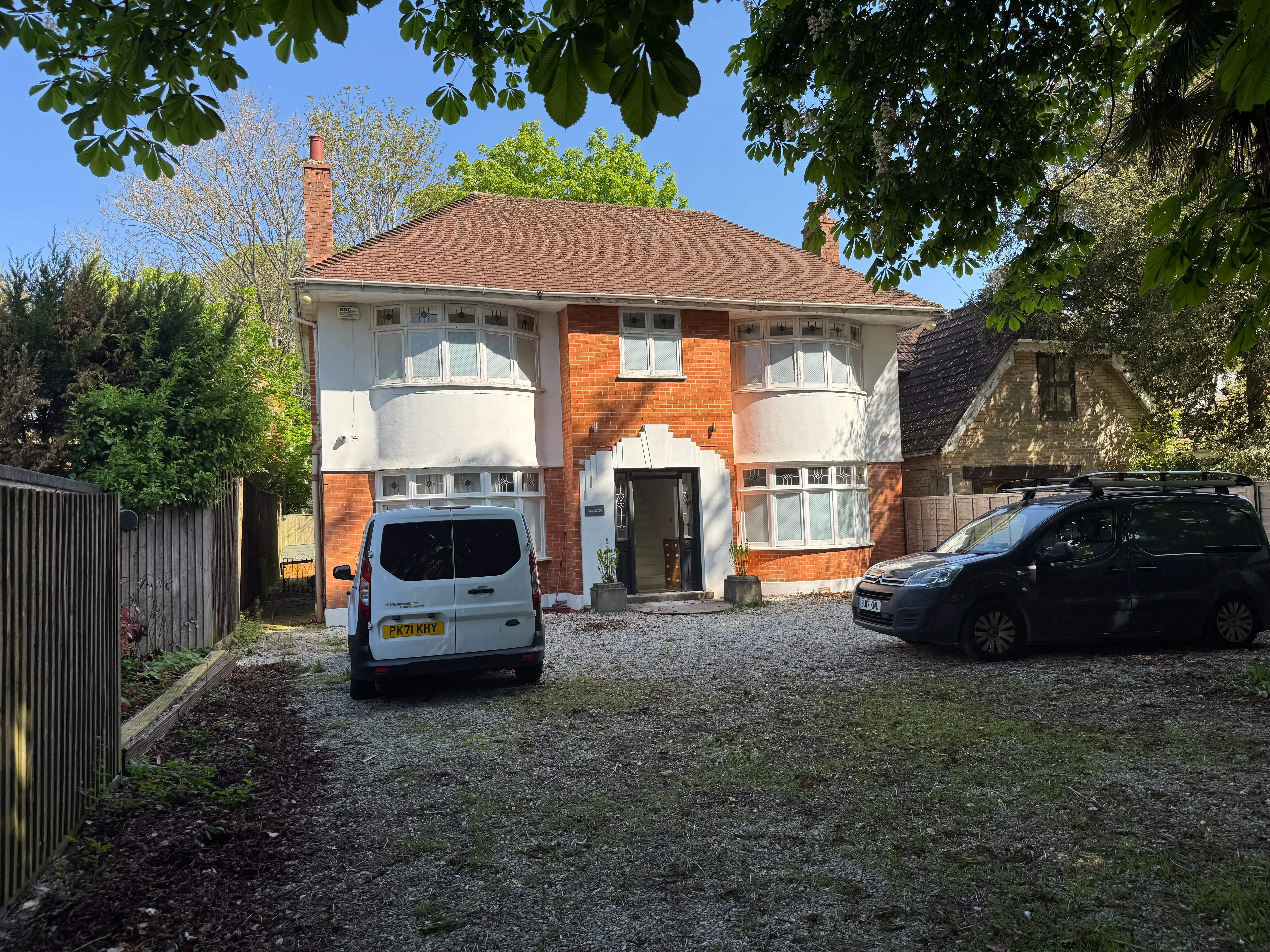 VACANT - Freehold Detached House with additional Coach House 