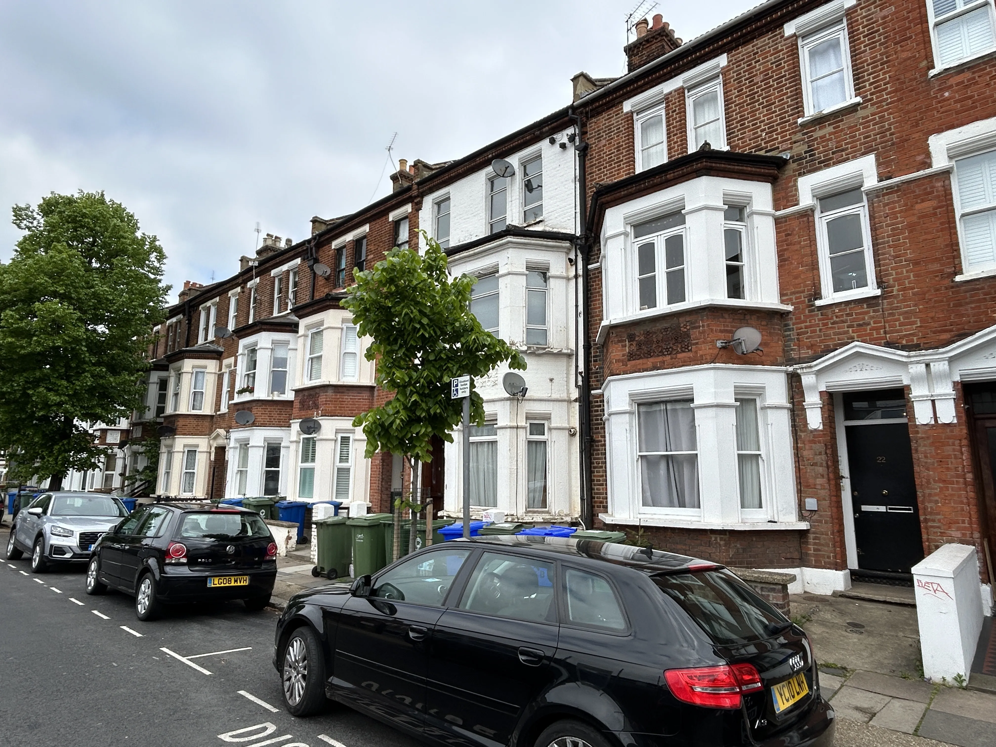 Leasehold Self Contained Ground Floor Flat