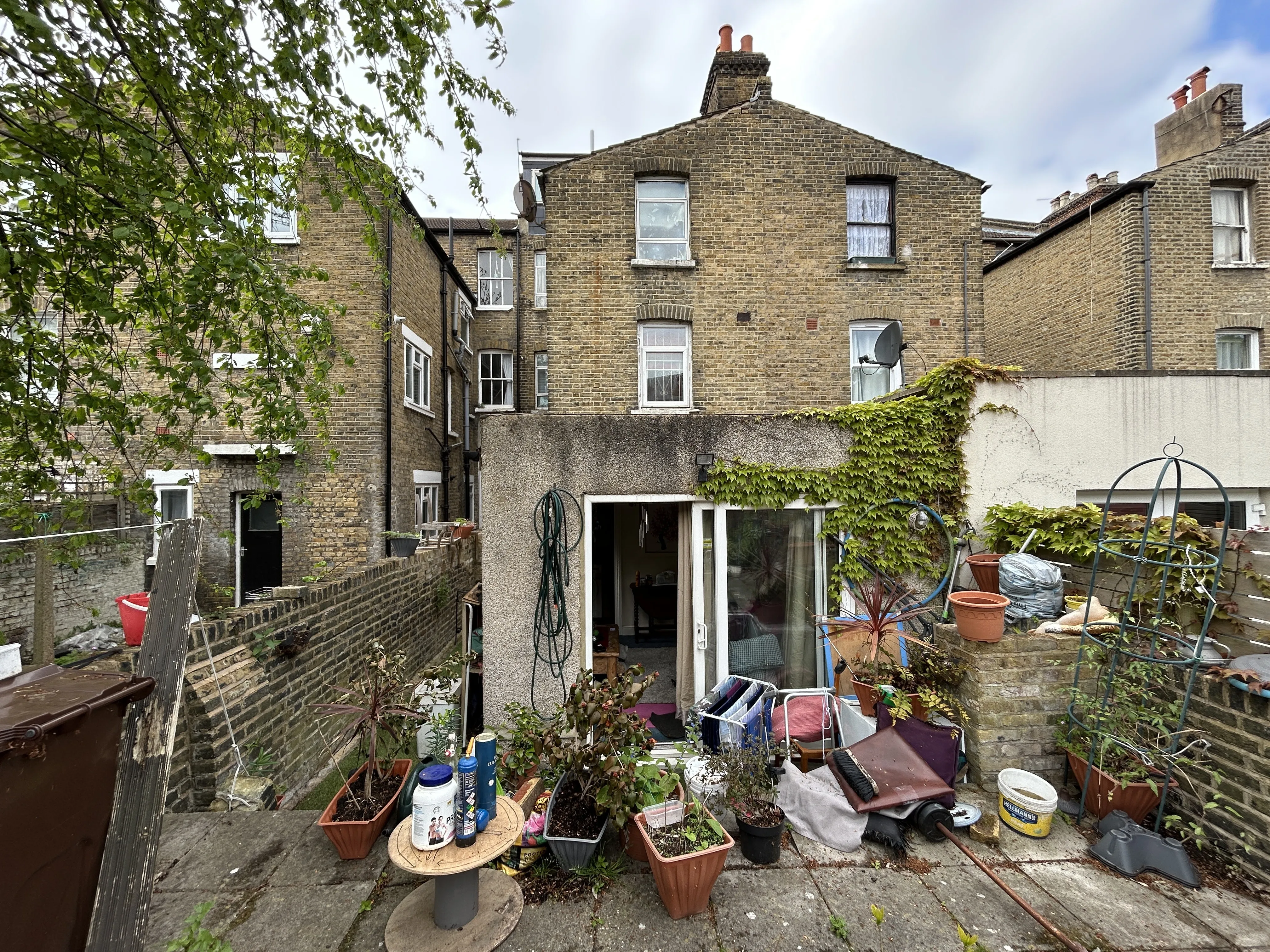 Leasehold Self Contained Ground Floor Flat