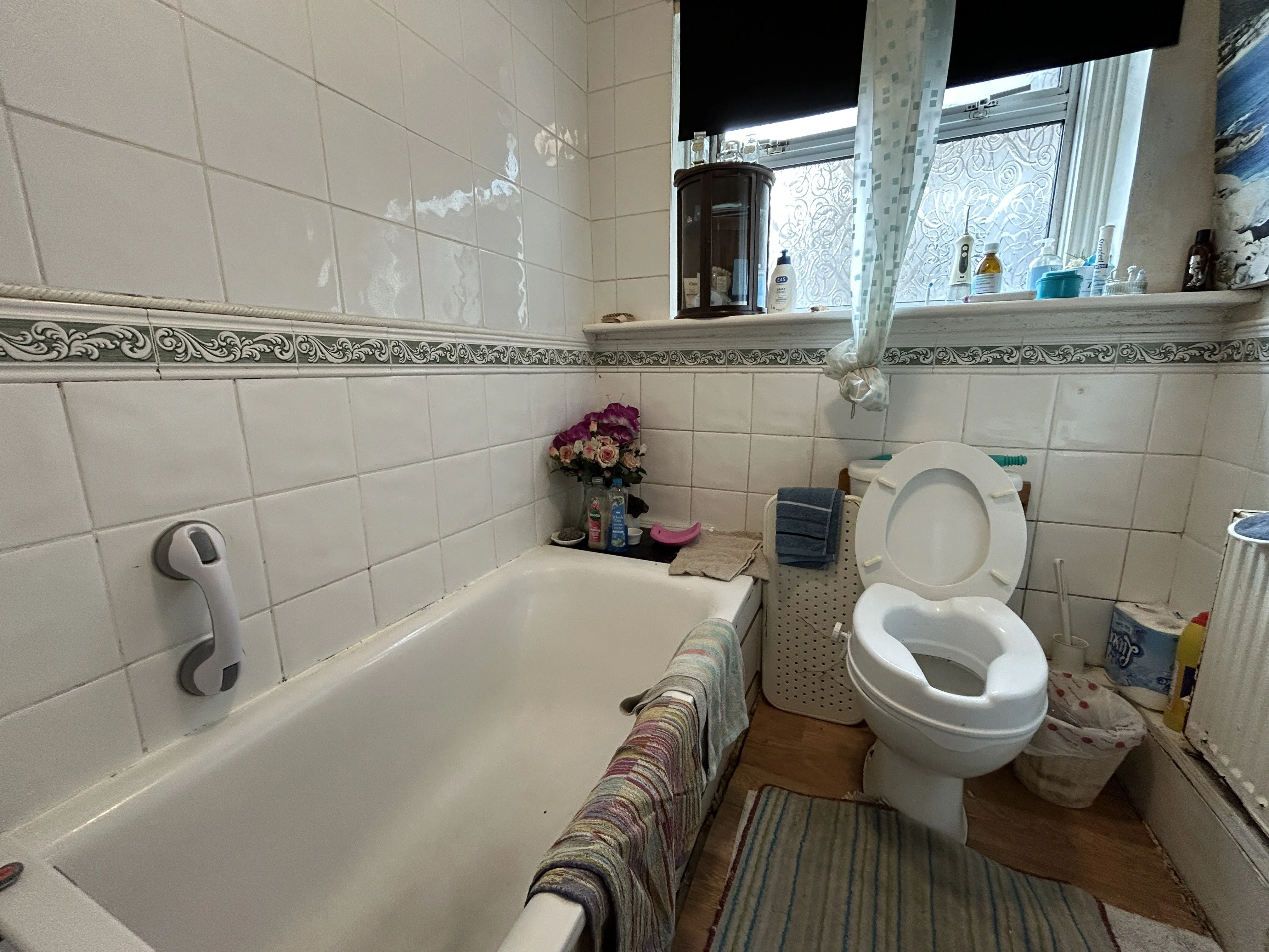 Leasehold Self Contained Ground Floor Flat