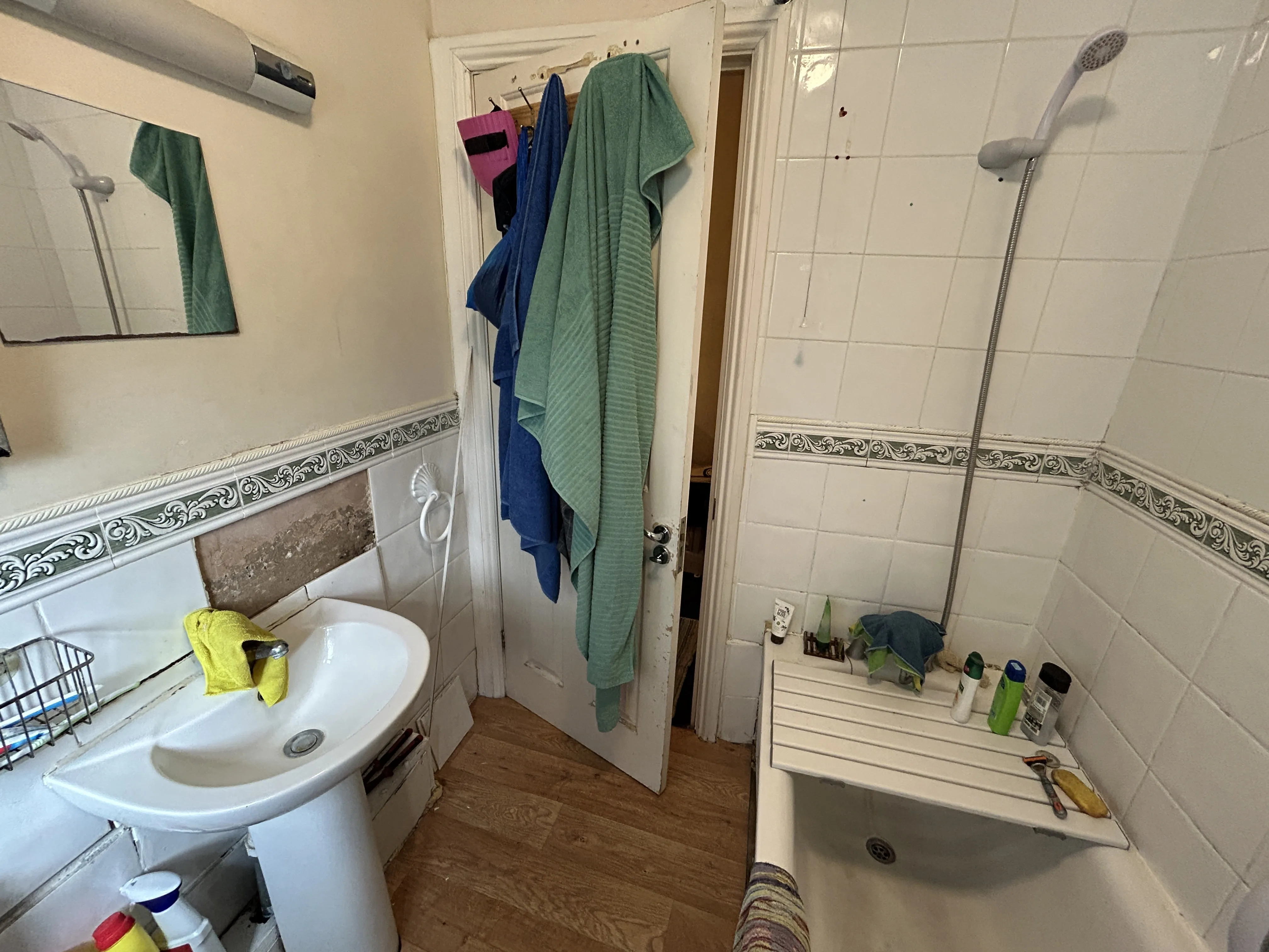 Leasehold Self Contained Ground Floor Flat