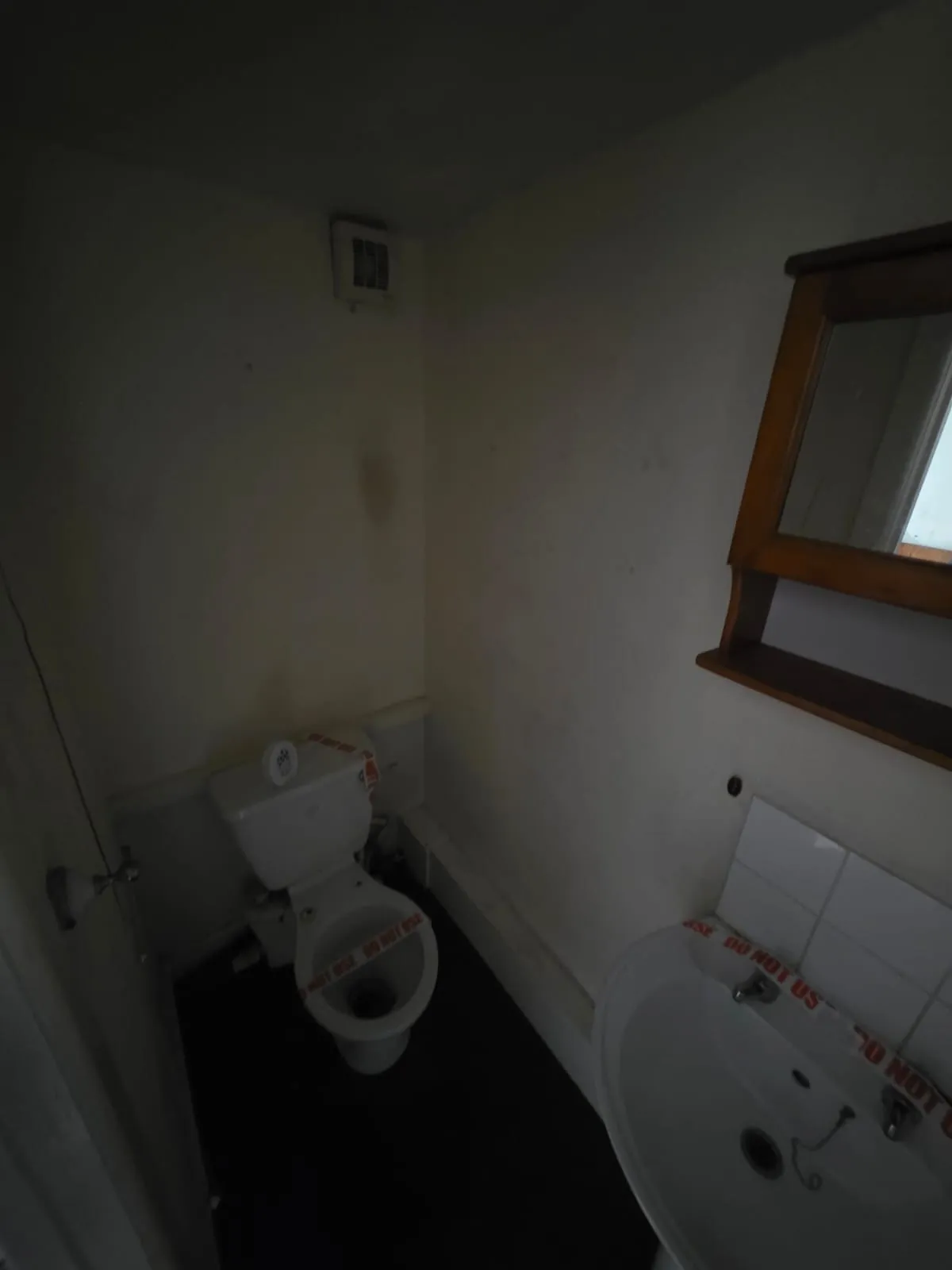 INVESTMENT/PART VACANT - Five Leasehold Self Contained Flats