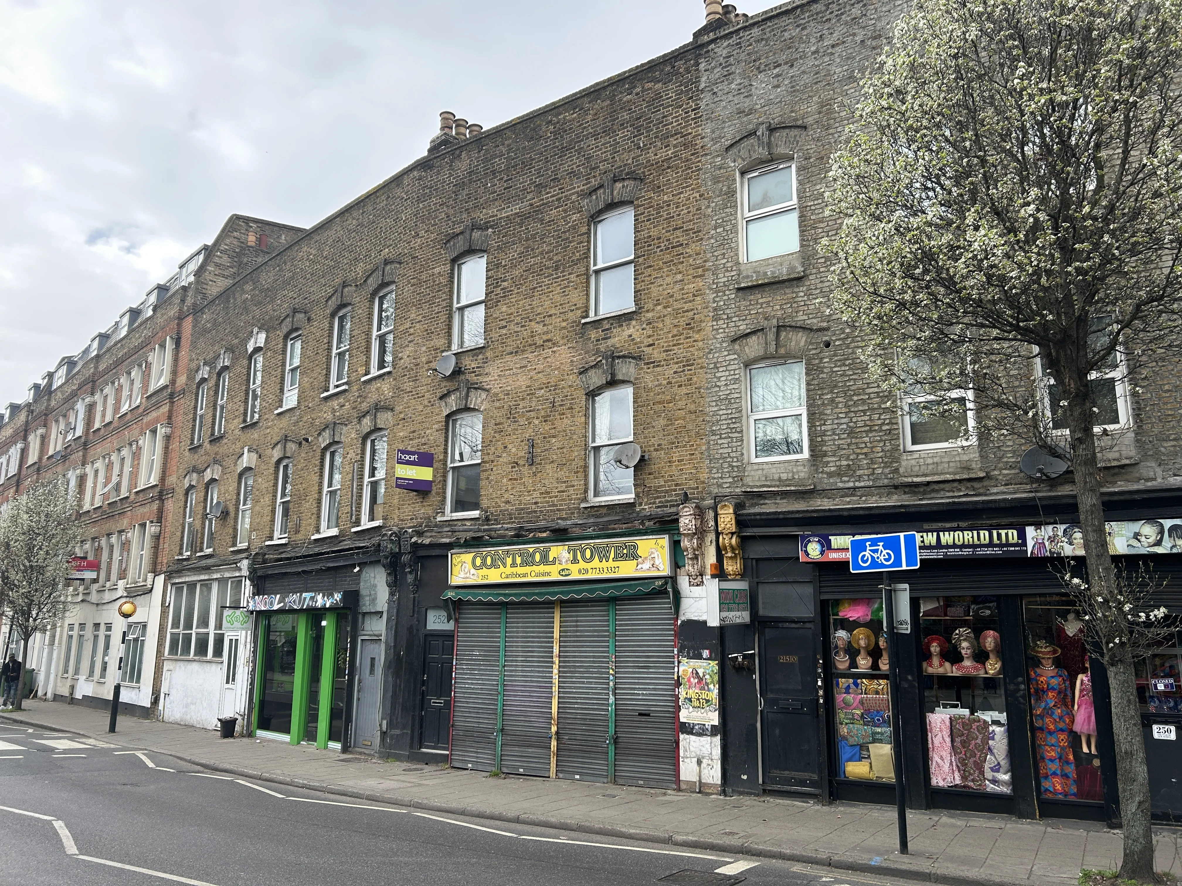 VACANT - Leasehold Self Contained Second Floor Flat