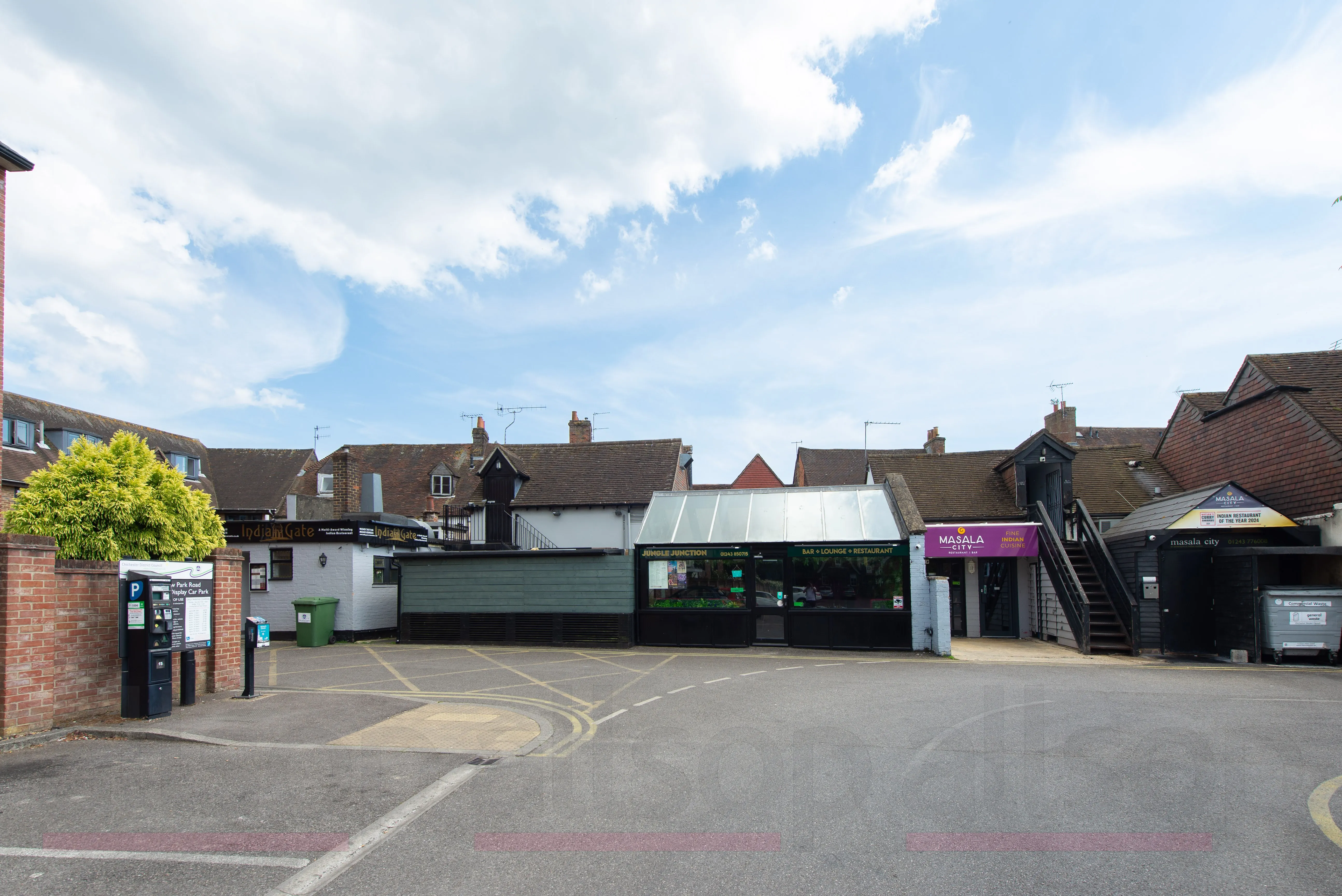 Attractive Freehold Grade II Listed Restaurant and Hair Salon Investment