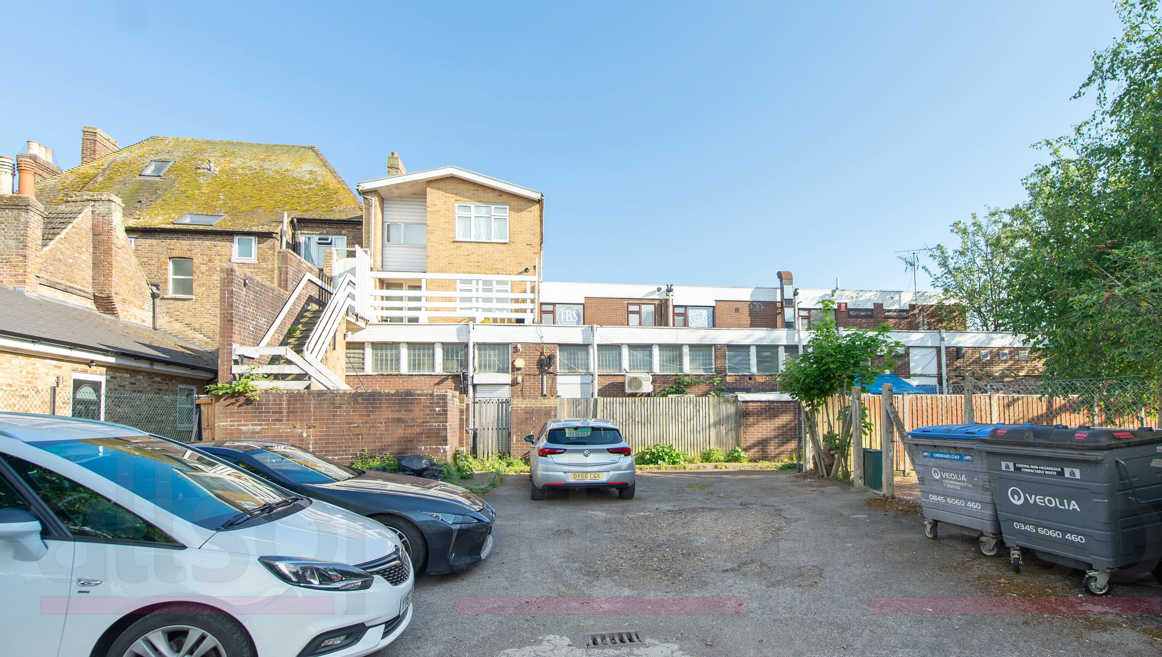 Freehold Parade of Shops and Residential Investment